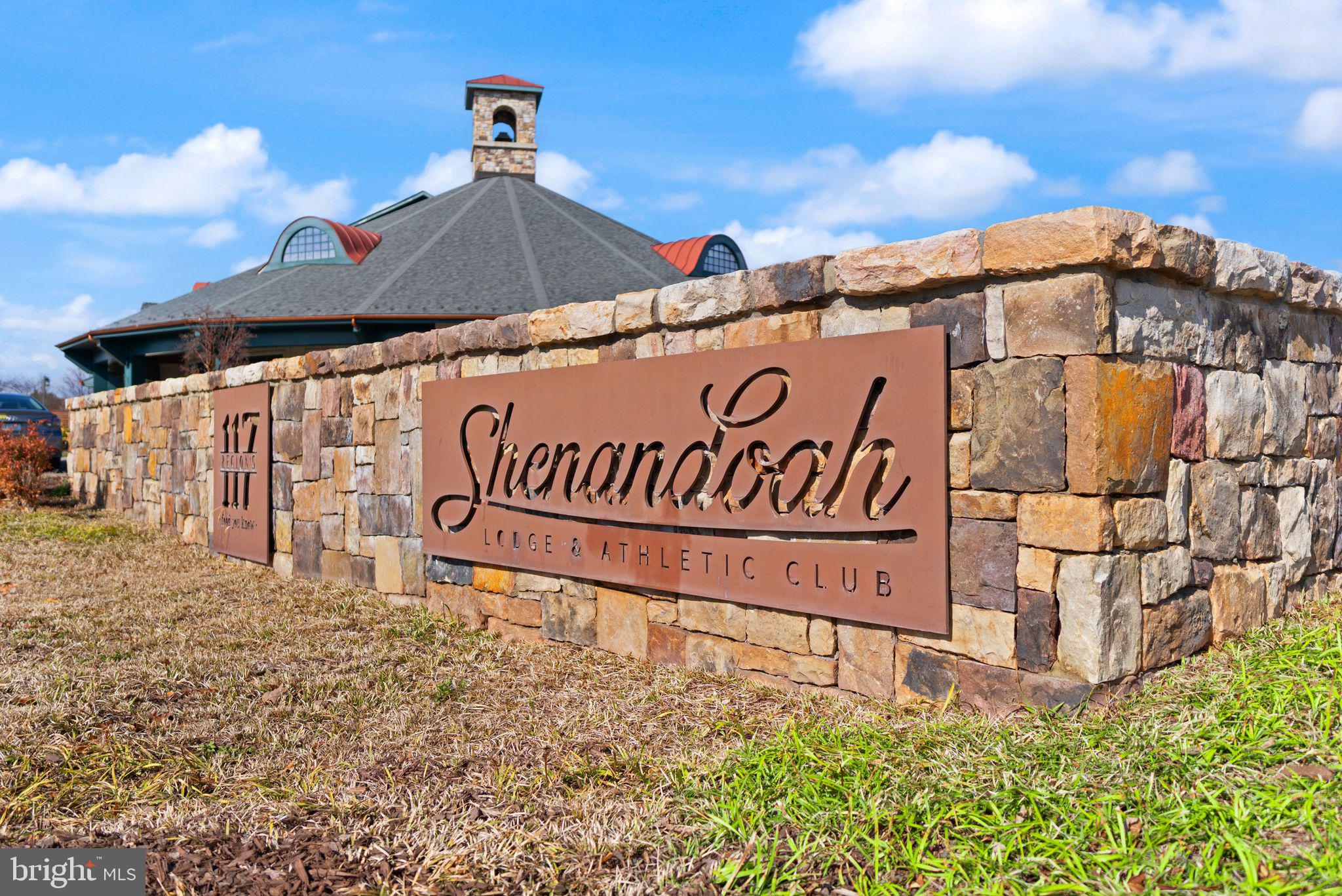 SHENANDOAH, LAKE FREDERICK - Residential