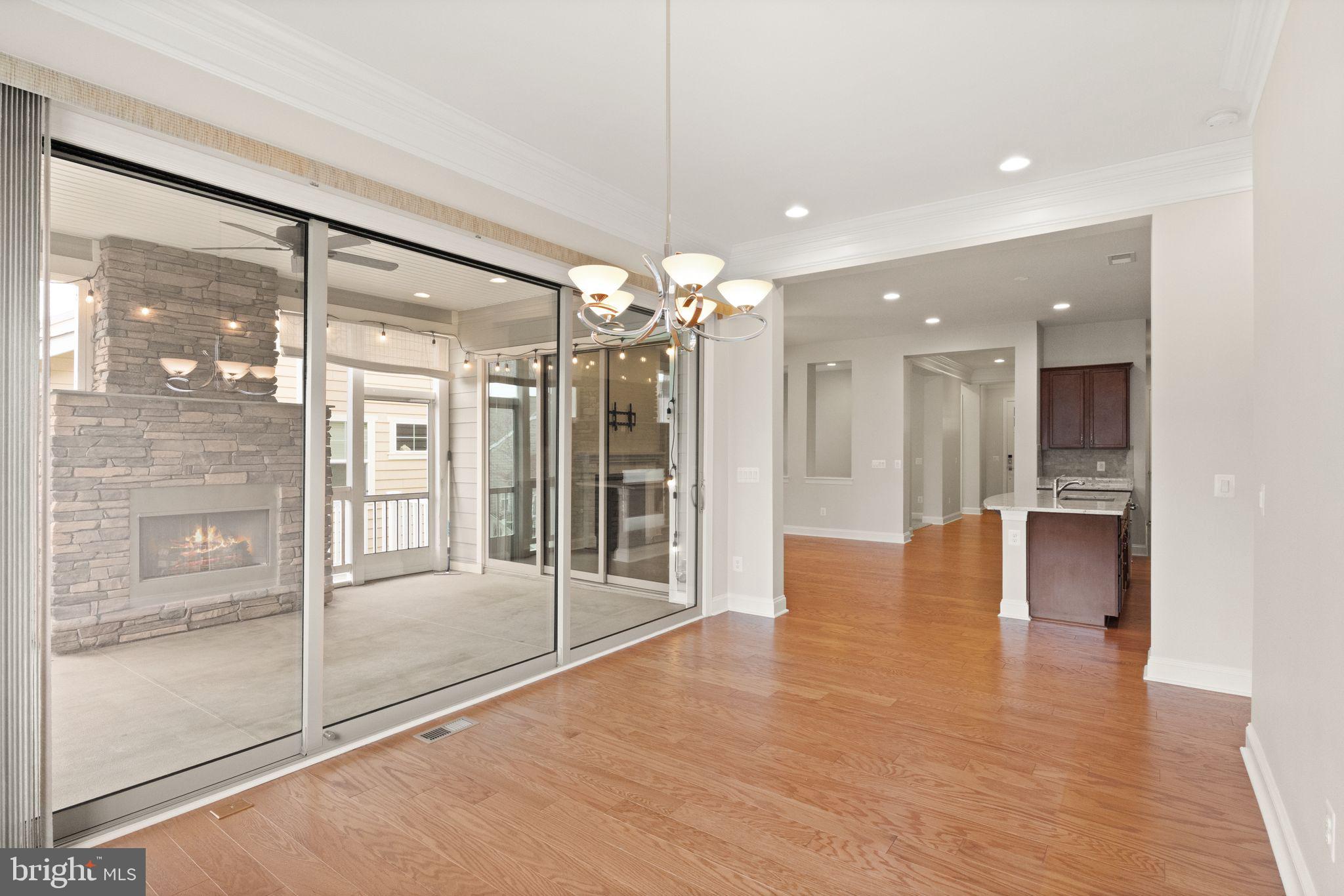 SHENANDOAH, LAKE FREDERICK - Residential