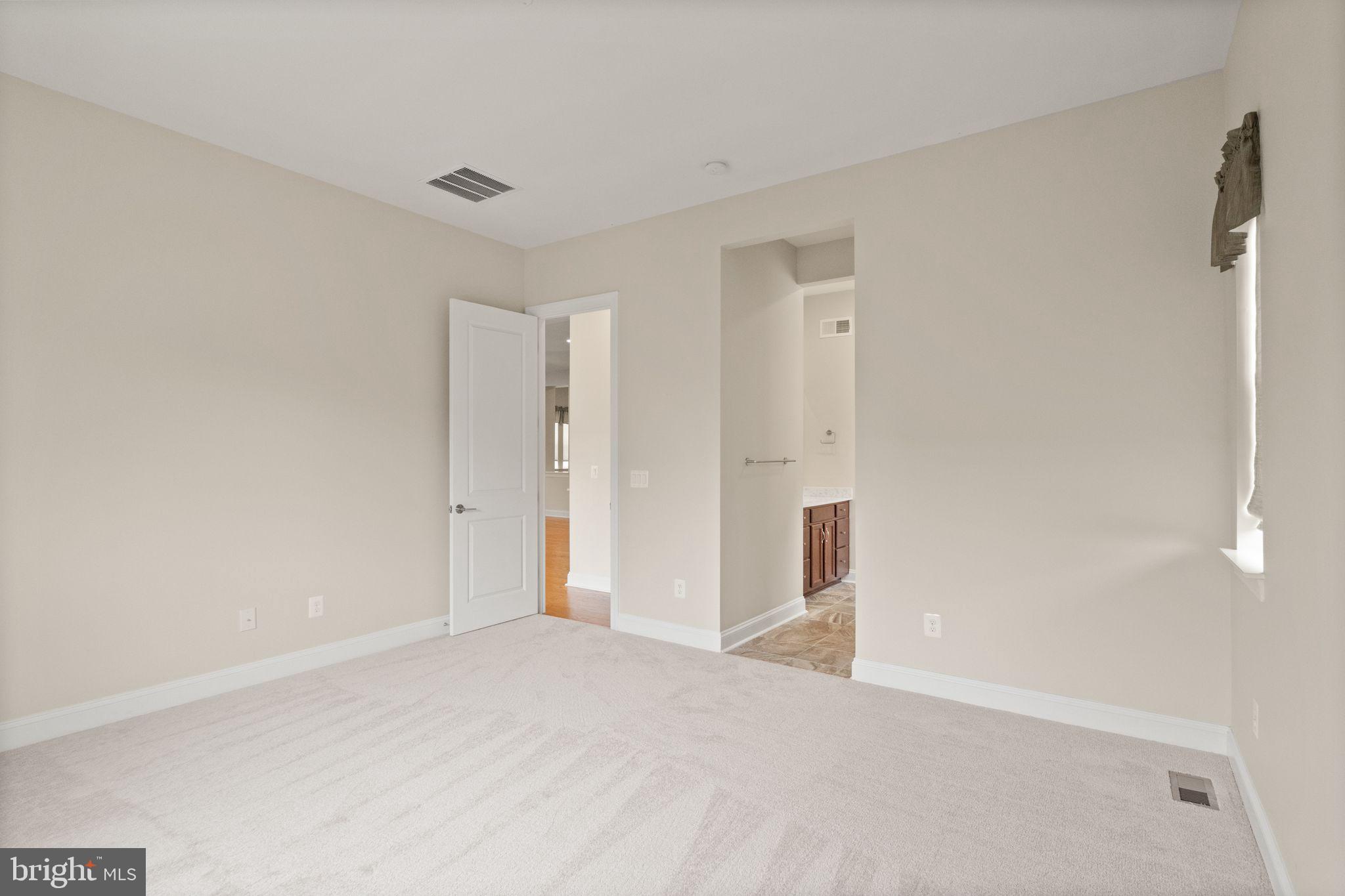 SHENANDOAH, LAKE FREDERICK - Residential