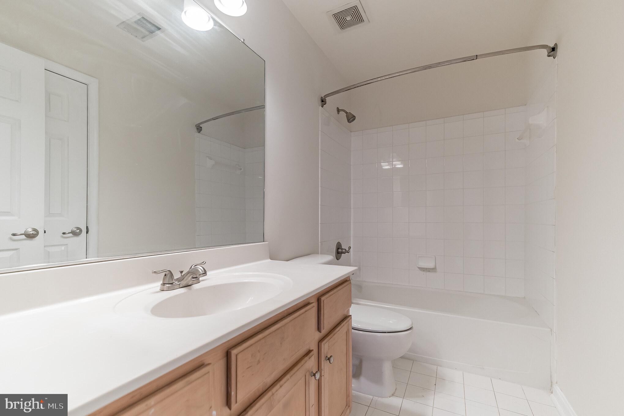 GUNSTON COMMONS - Residential