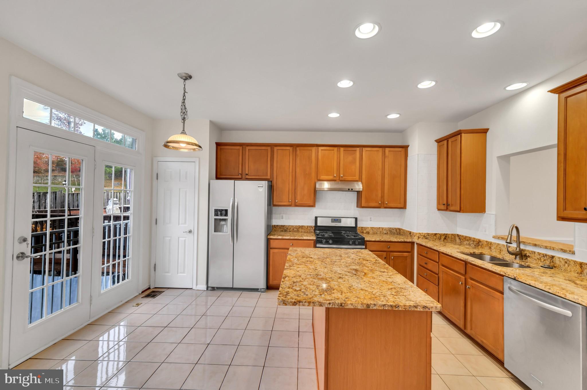 GUNSTON COMMONS - Residential