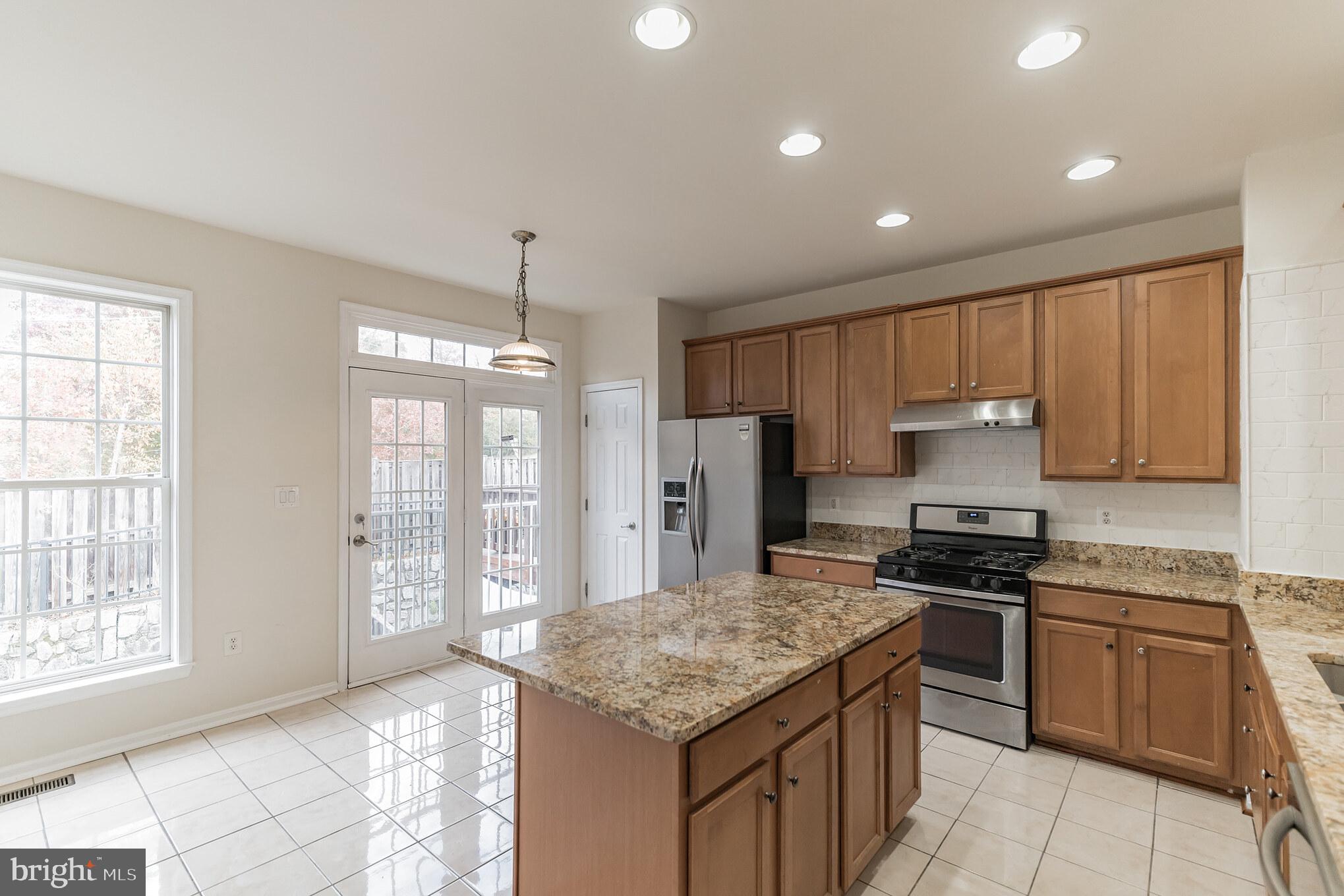 GUNSTON COMMONS - Residential