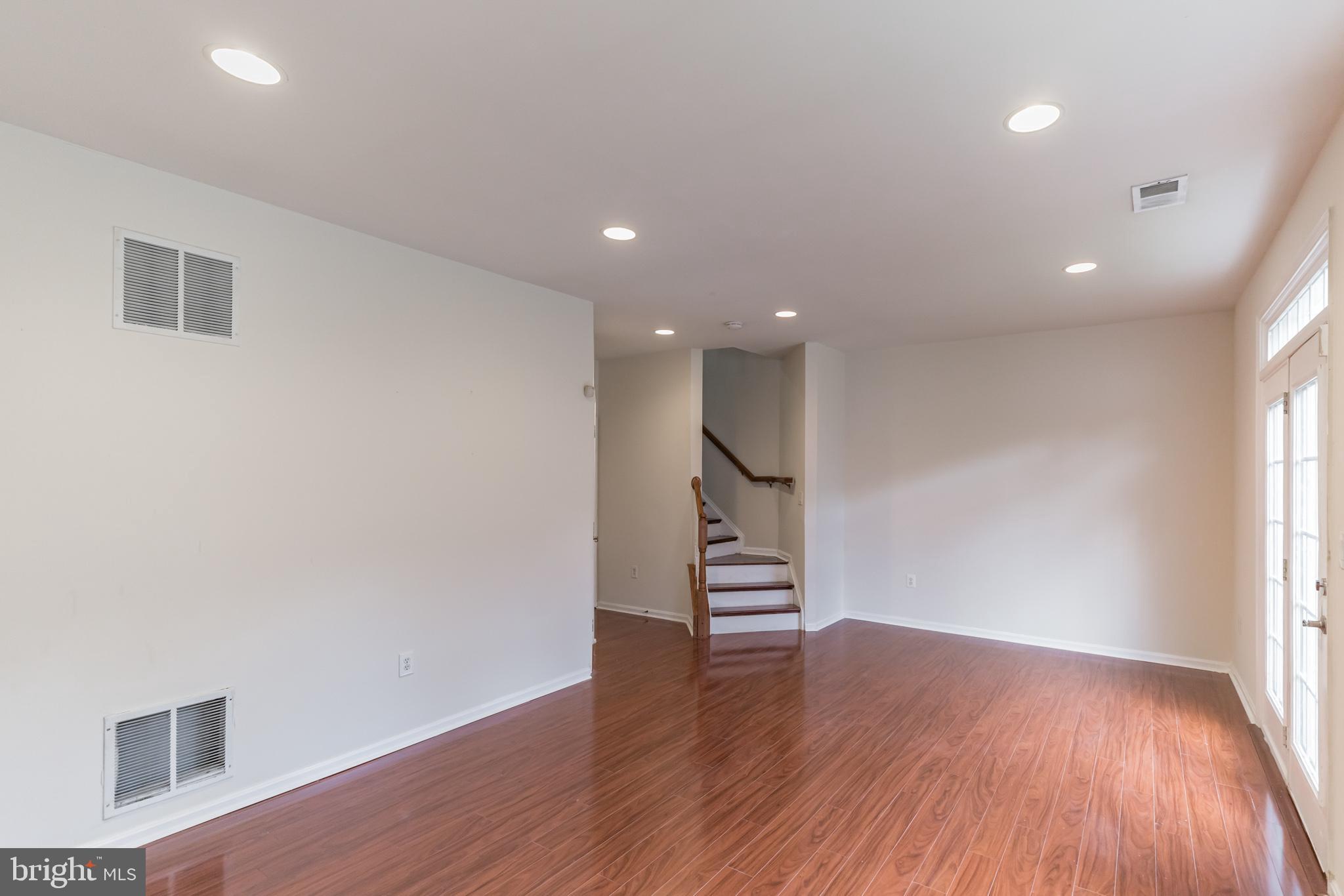 GUNSTON COMMONS - Residential