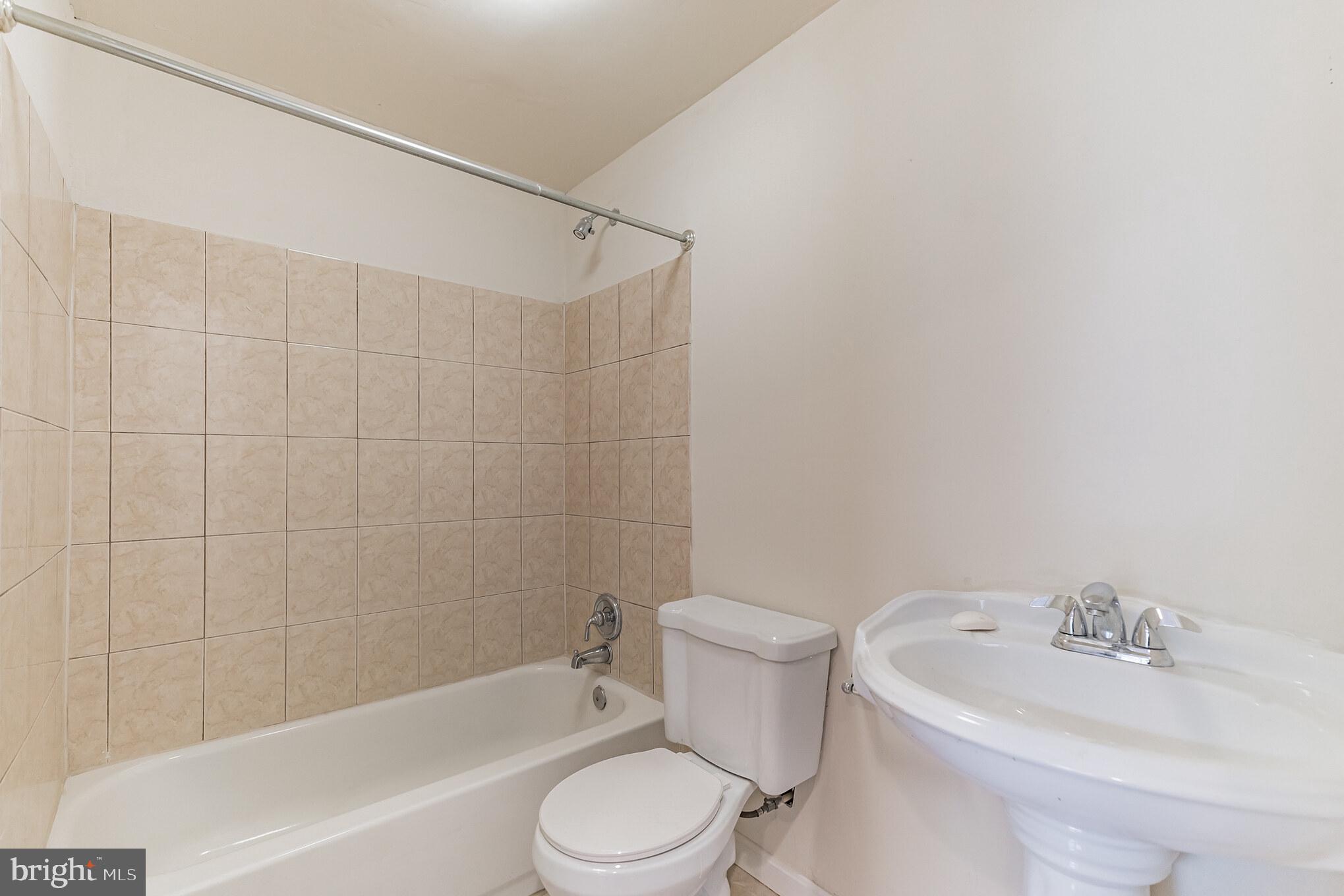 GUNSTON COMMONS - Residential