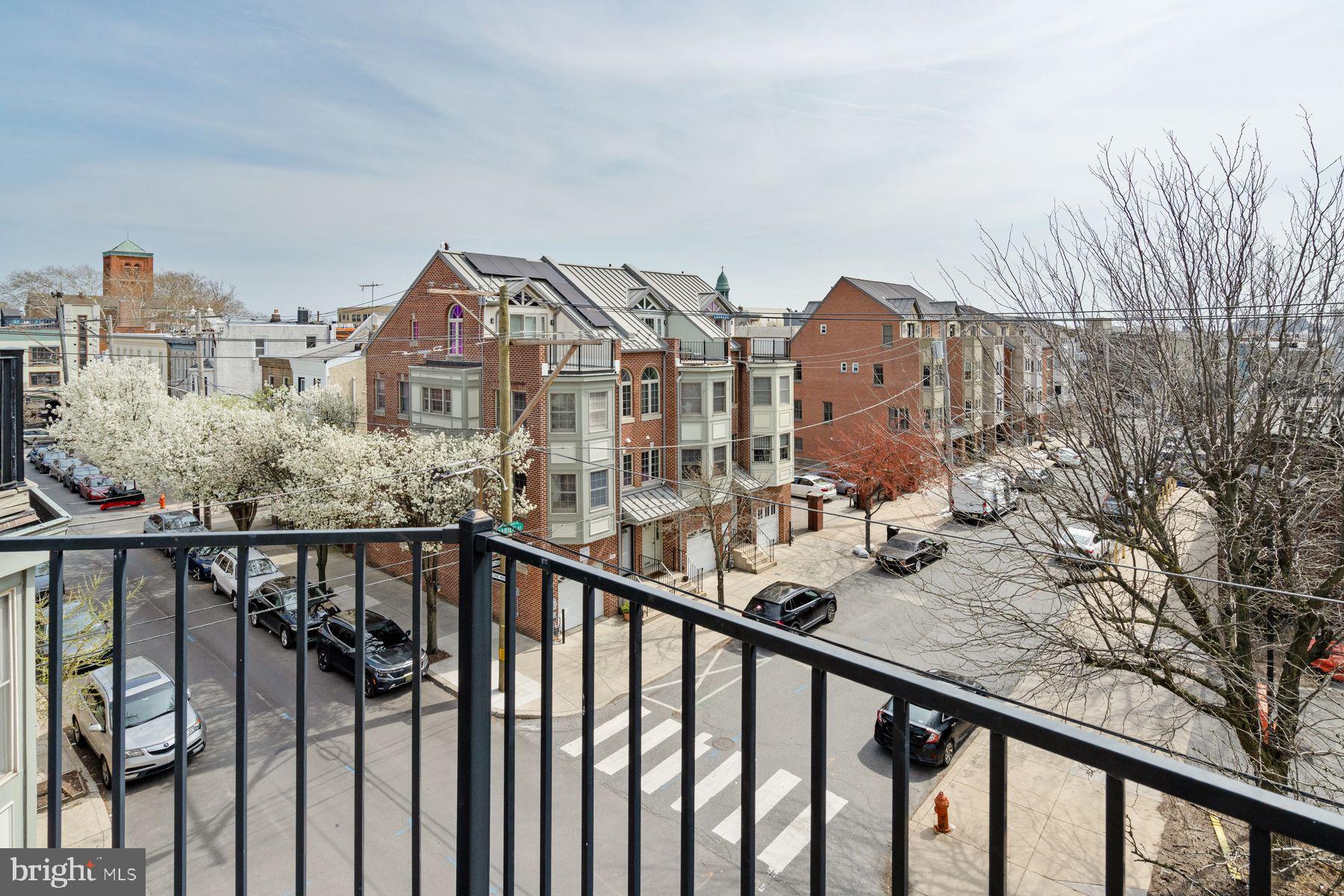 BELLA VISTA - Residential