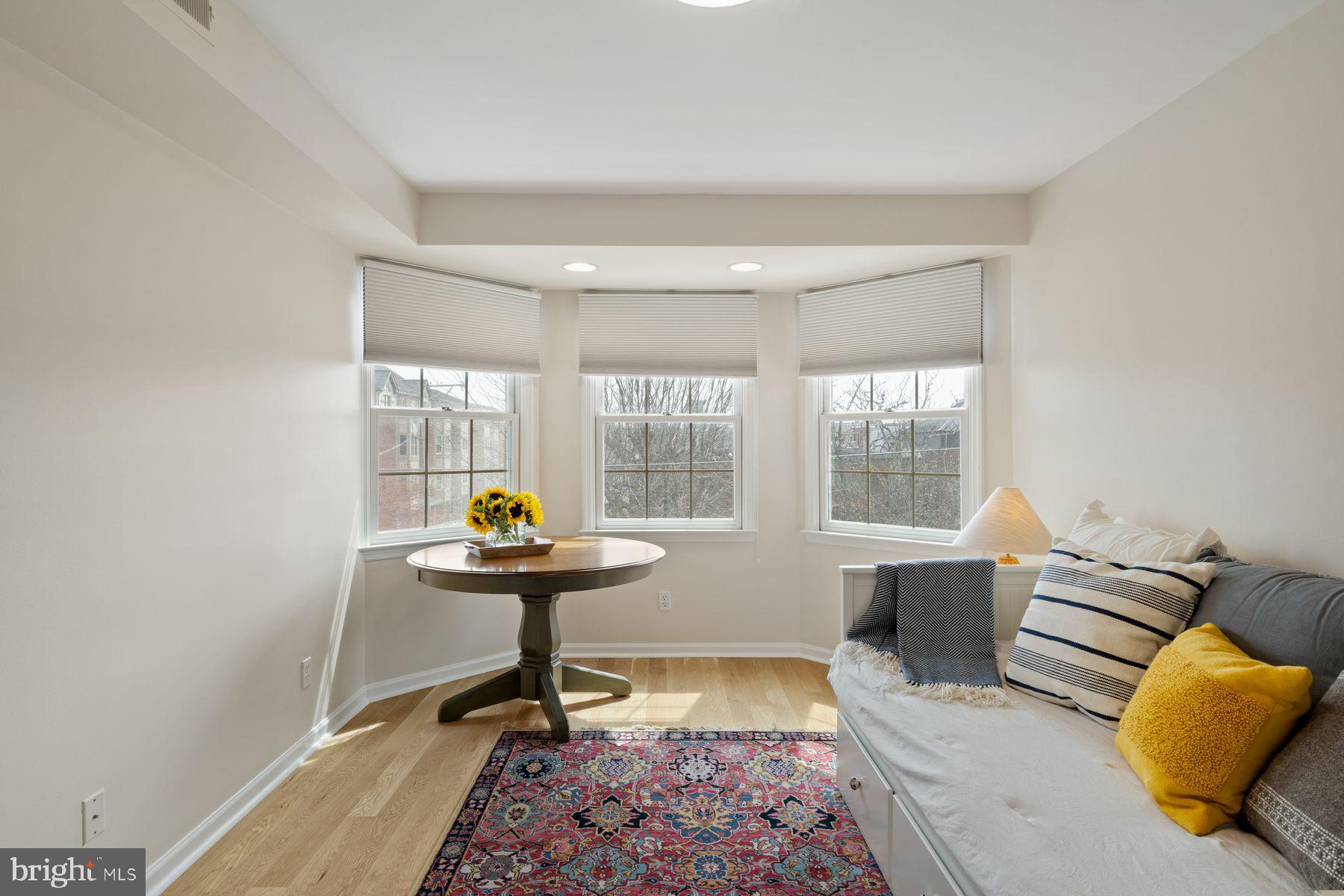 BELLA VISTA - Residential