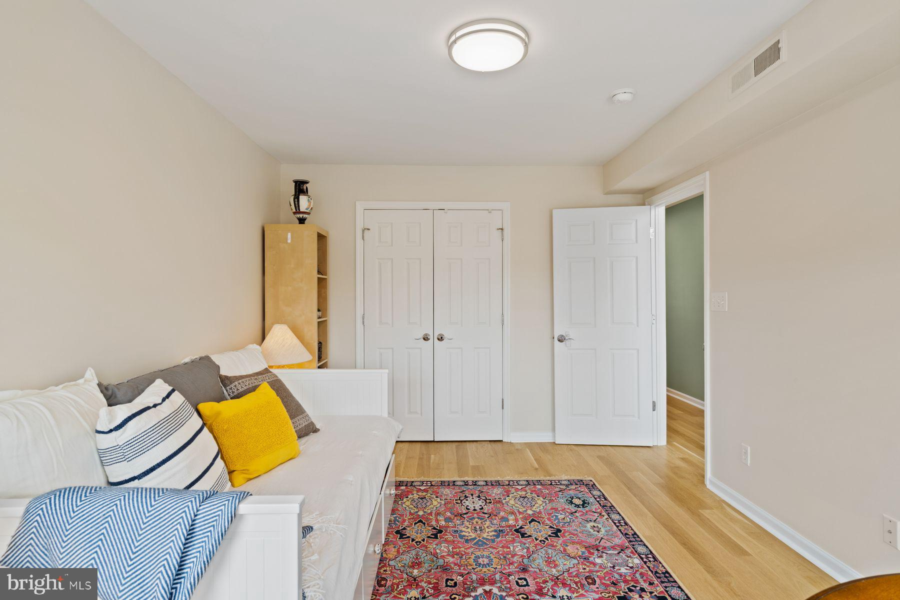 BELLA VISTA - Residential