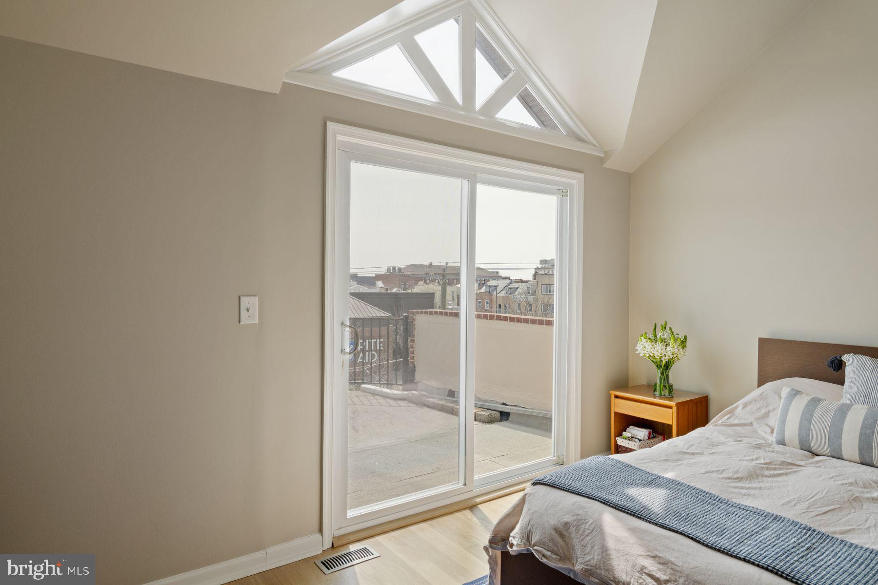 BELLA VISTA - Residential