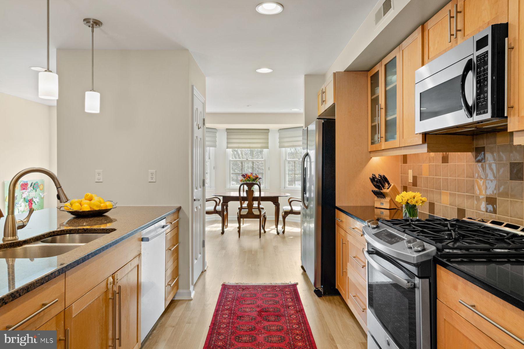 BELLA VISTA - Residential