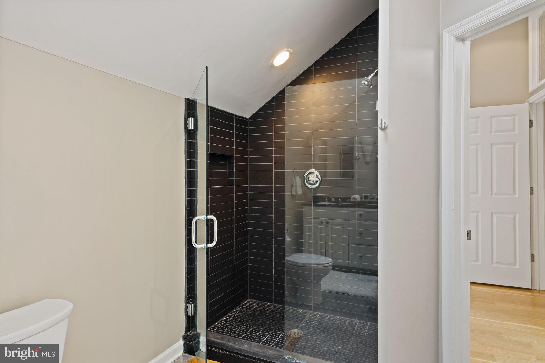 BELLA VISTA - Residential