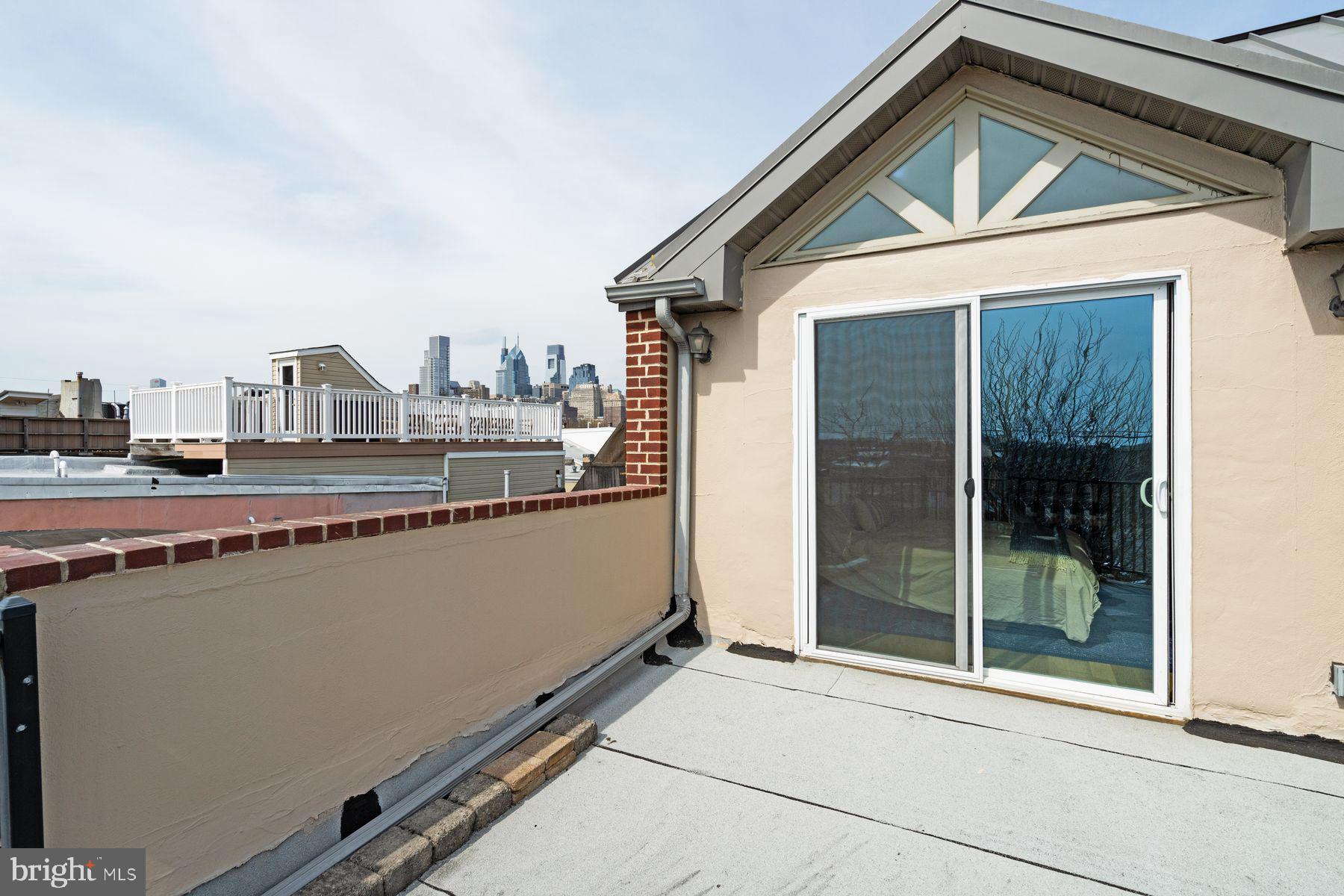 BELLA VISTA - Residential