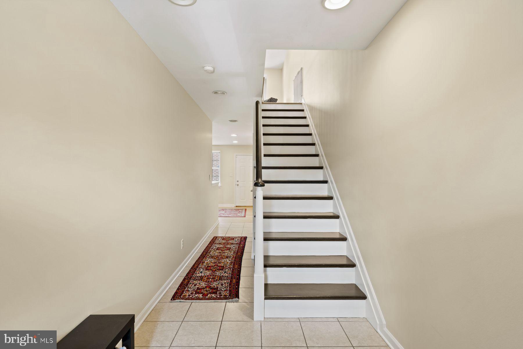 827 CATHARINE STREET