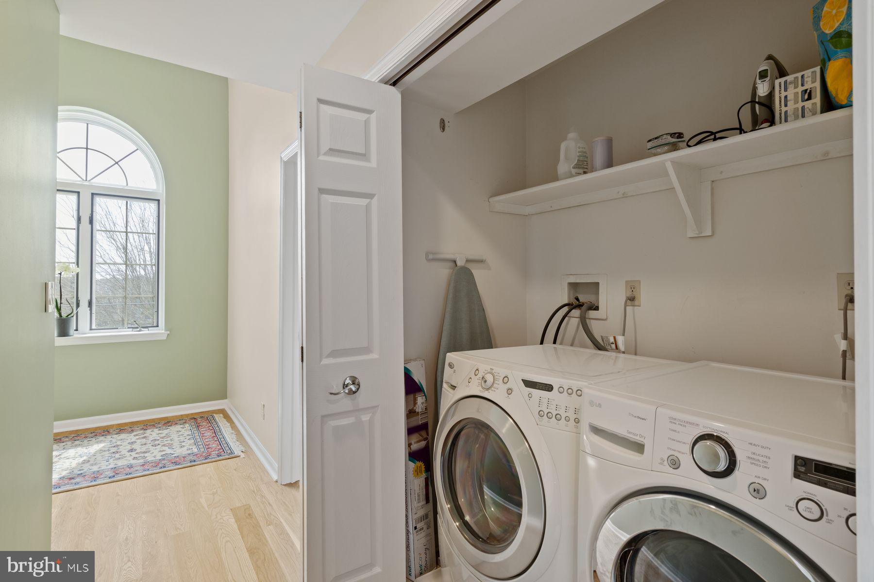 BELLA VISTA - Residential