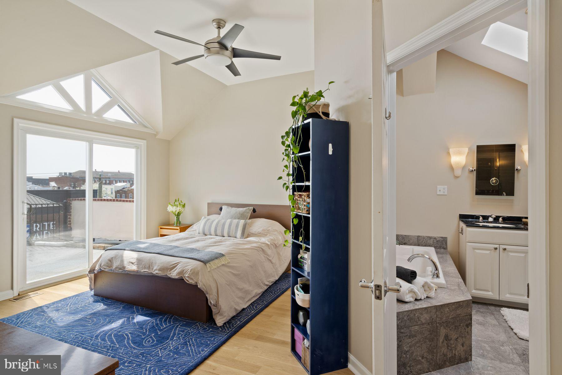 BELLA VISTA - Residential