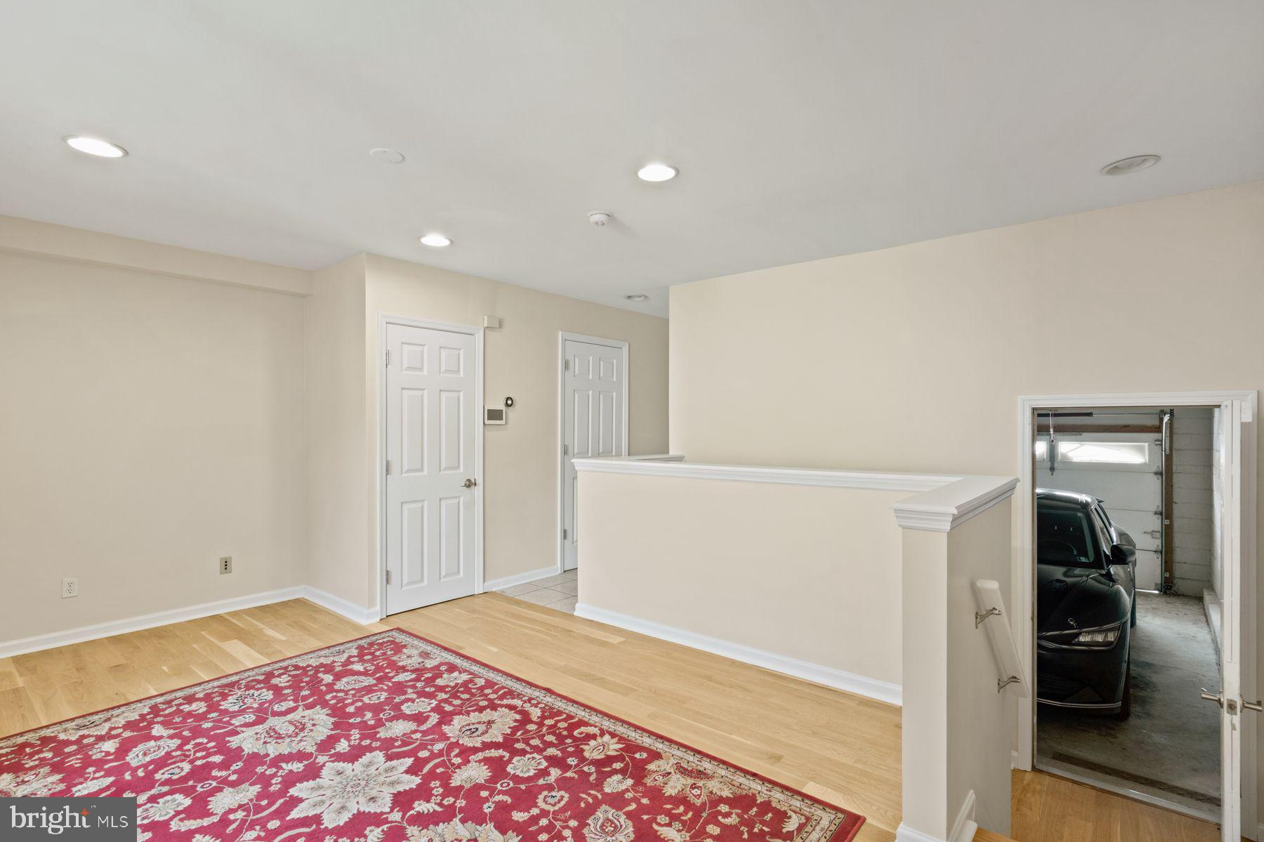 BELLA VISTA - Residential