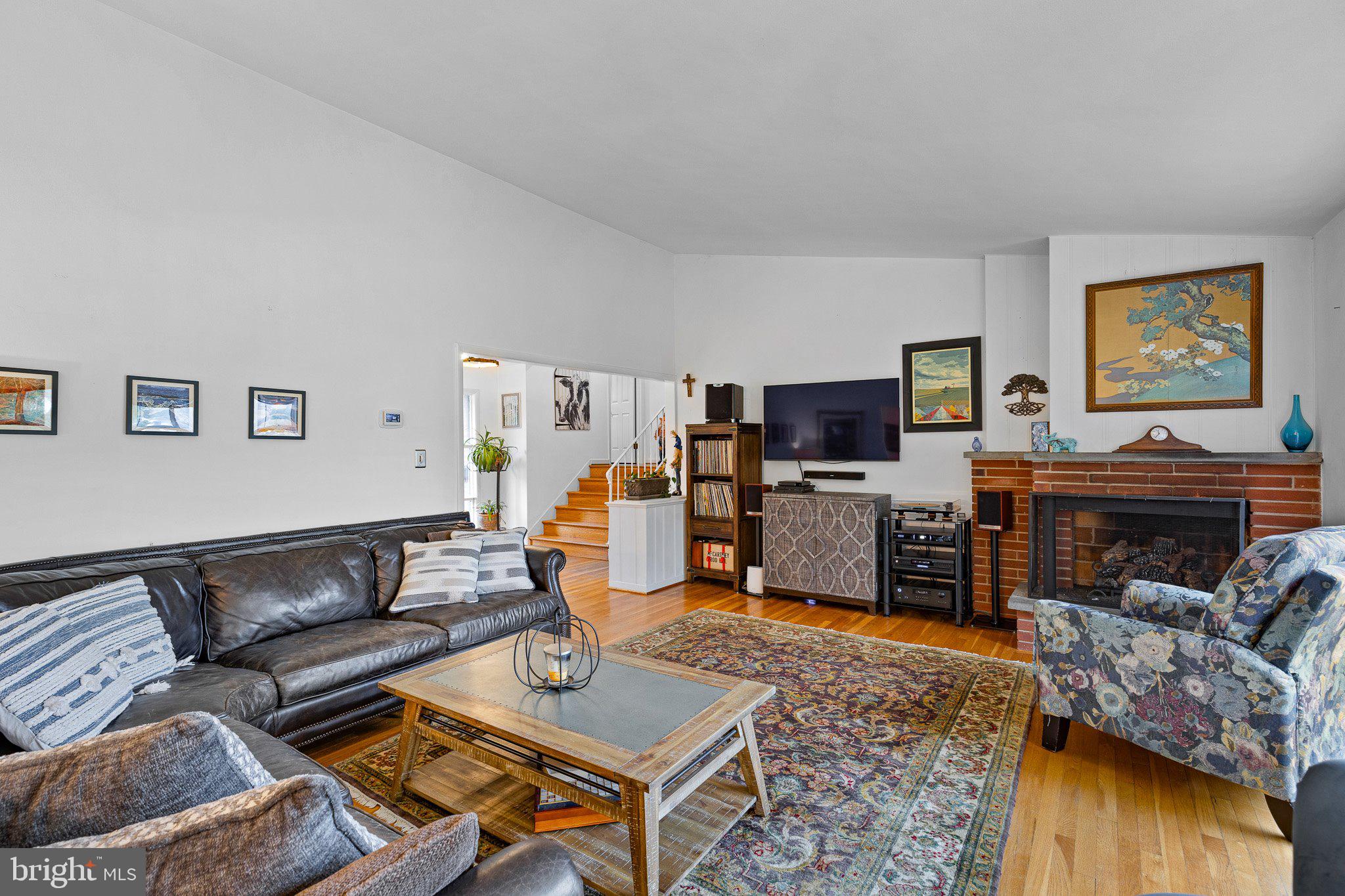 4656 DARTMOOR DRIVE