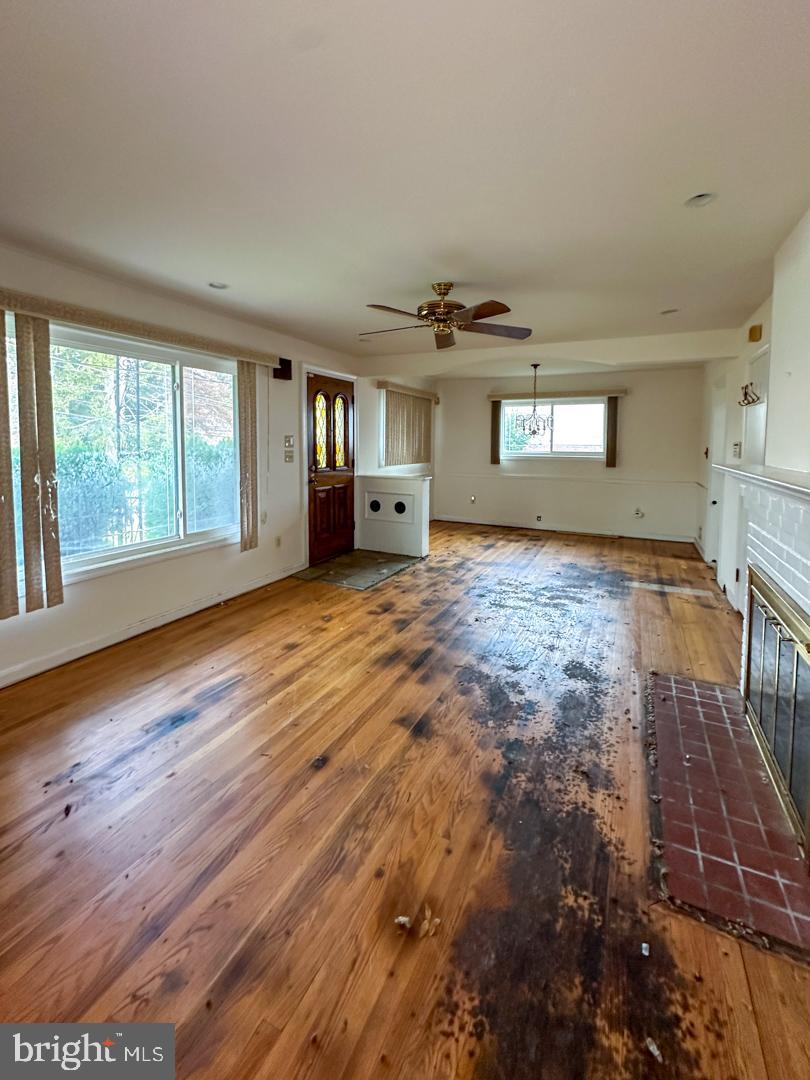 HOMEWOOD - Residential