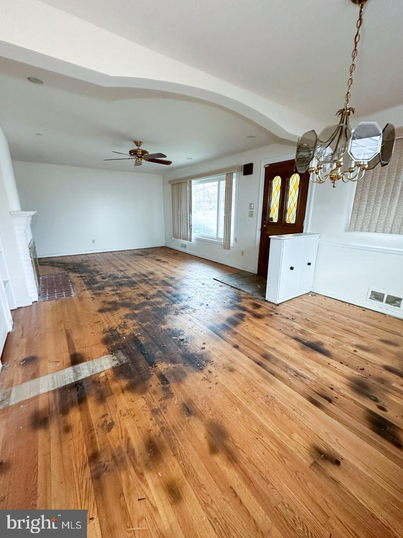 HOMEWOOD - Residential