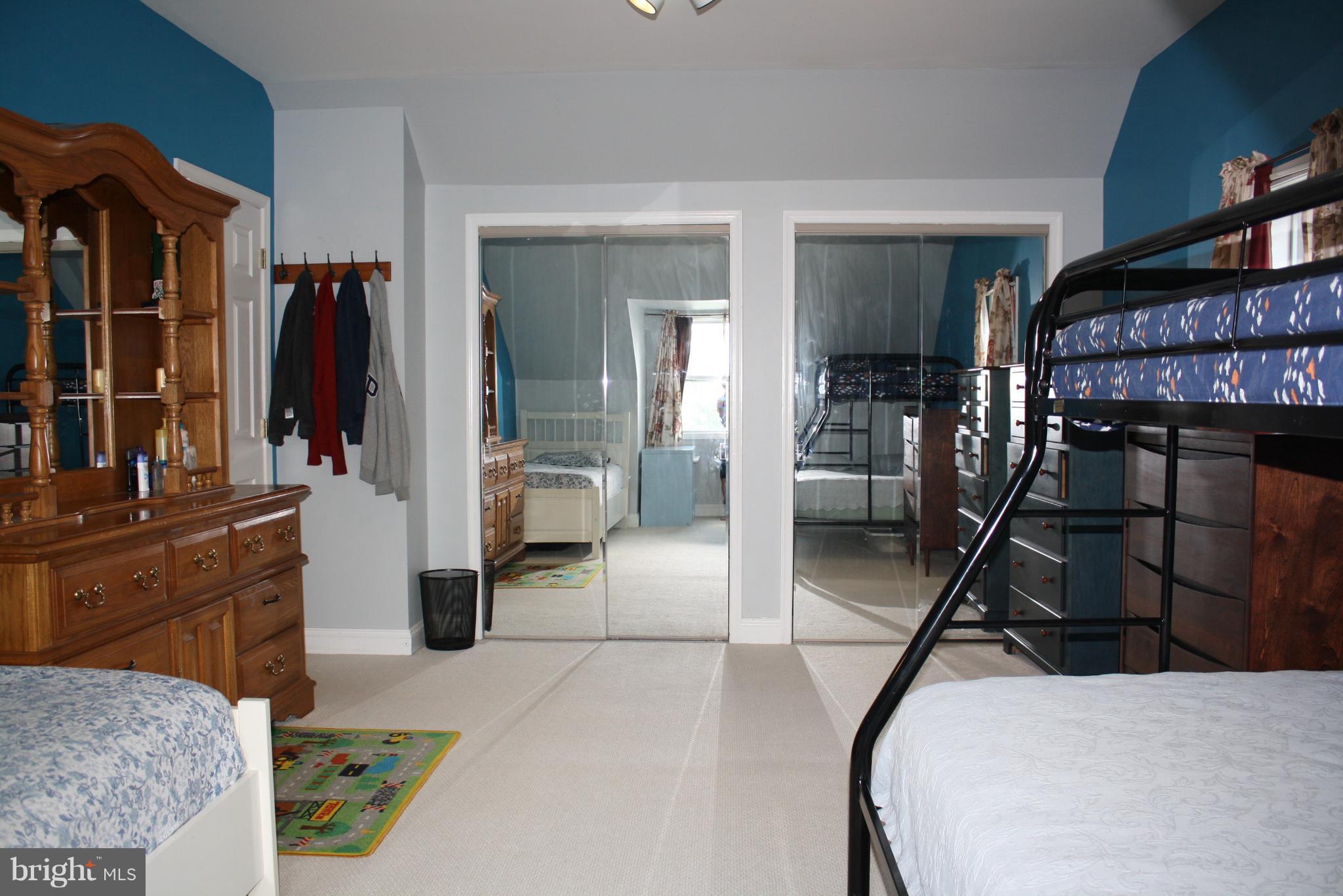 HOME ACRES - Residential