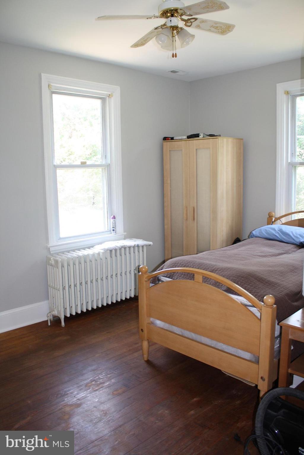 HOME ACRES - Residential