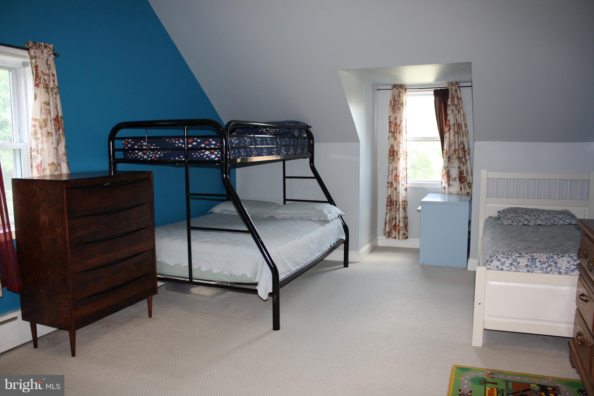 HOME ACRES - Residential