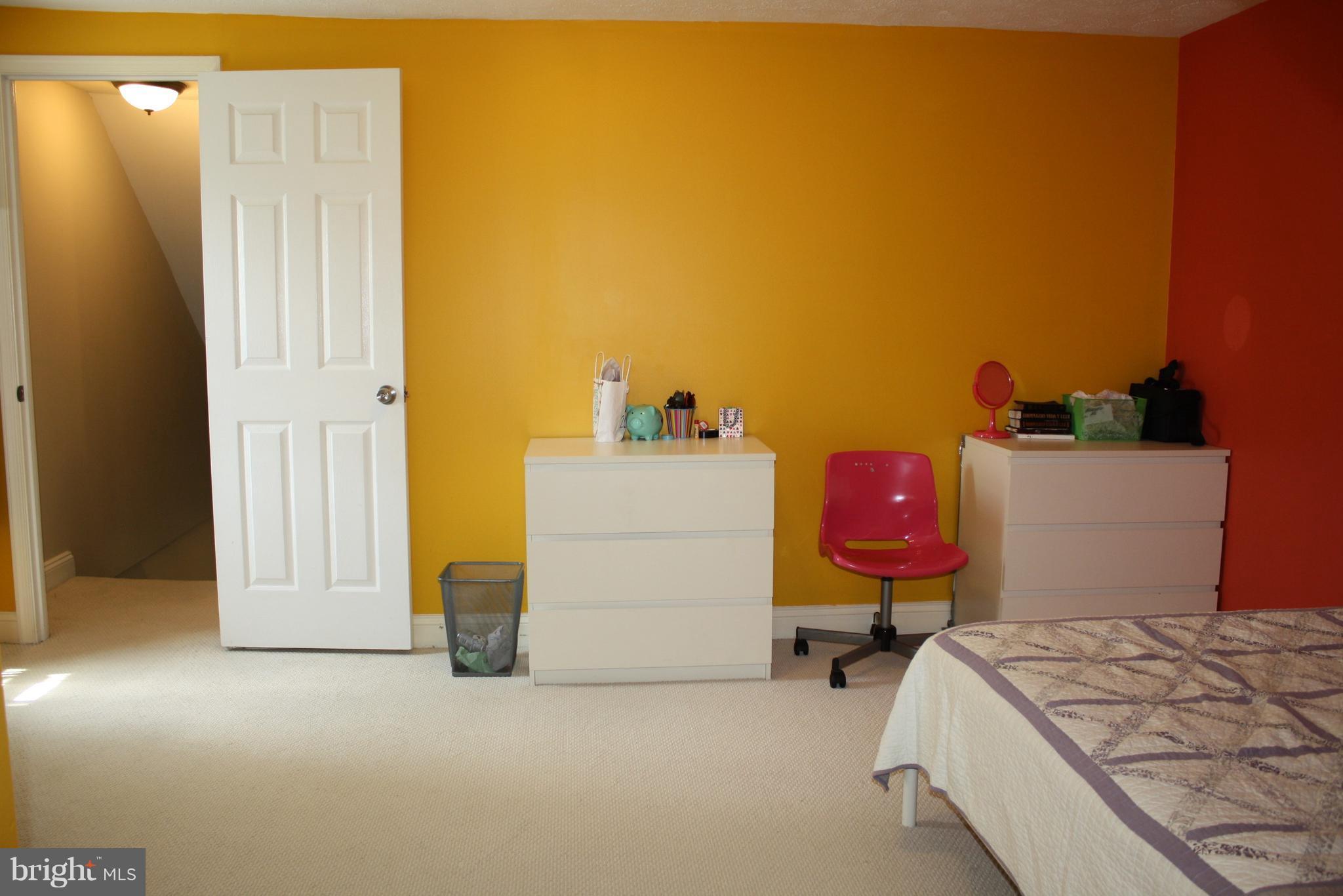 HOME ACRES - Residential