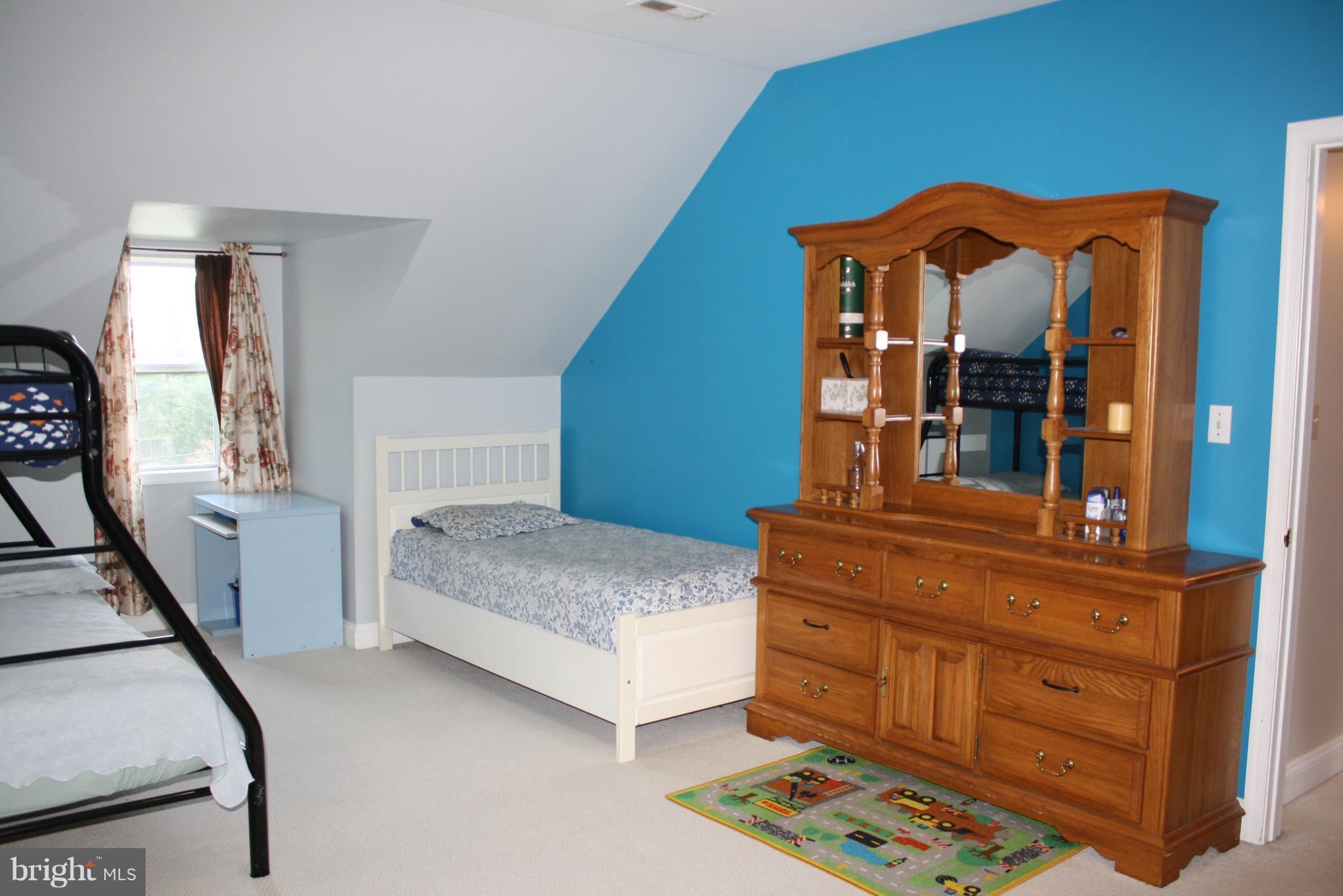 HOME ACRES - Residential