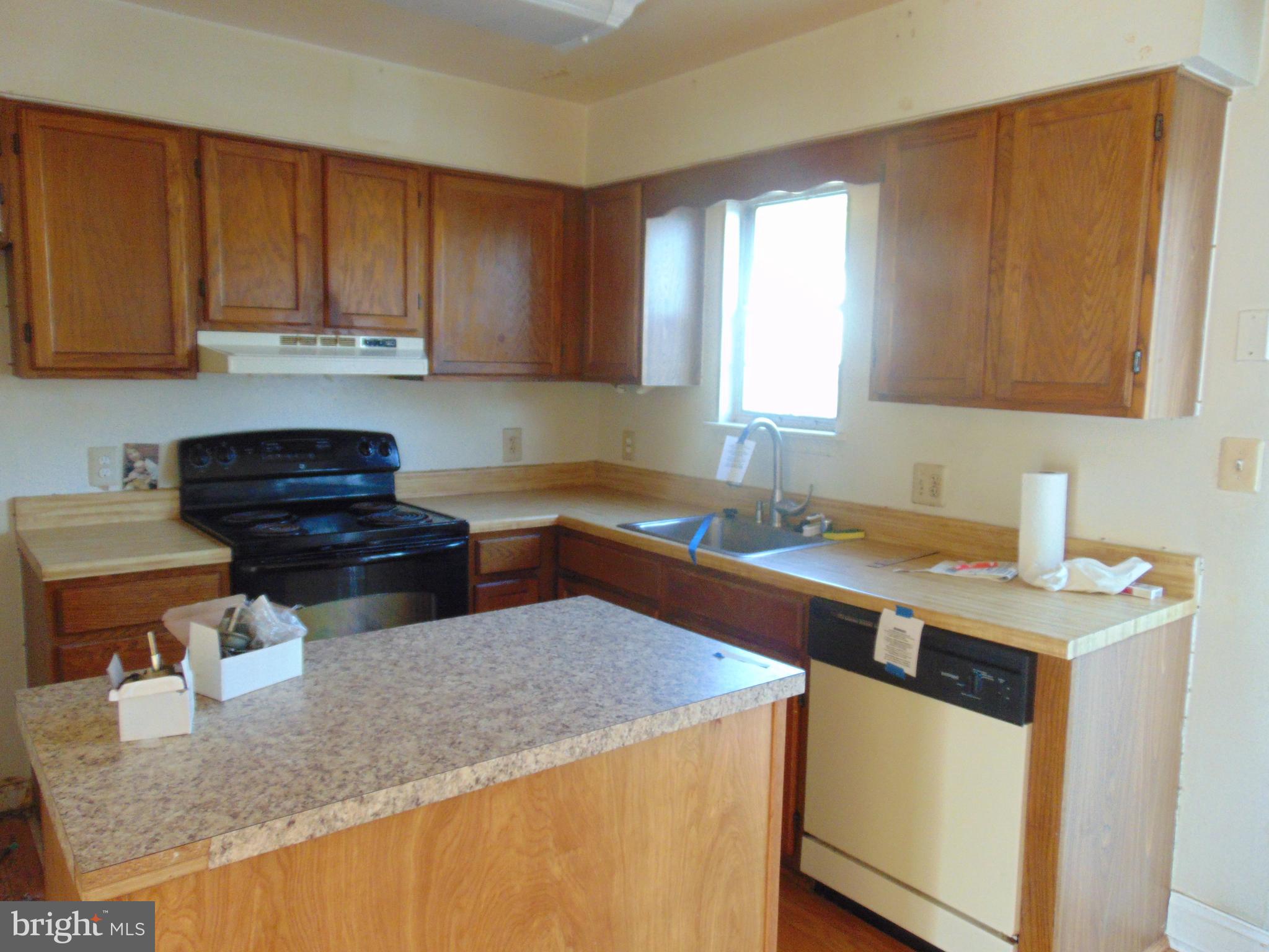 MARINE OAKS VILLAGE - Residential