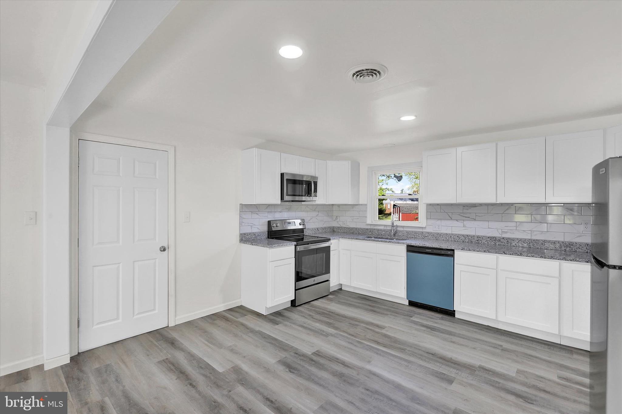 NONE, RURAL - Residential