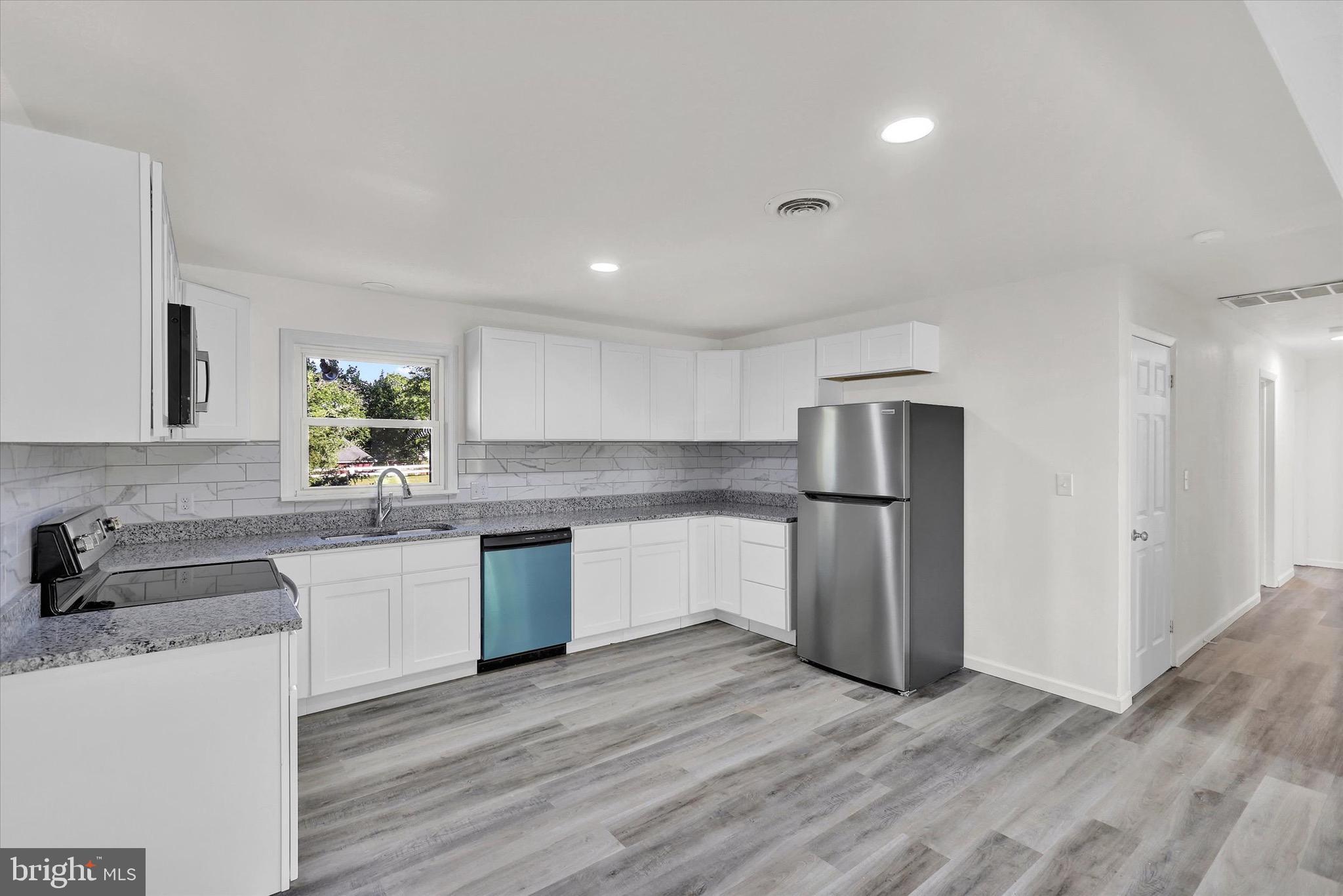 NONE, RURAL - Residential