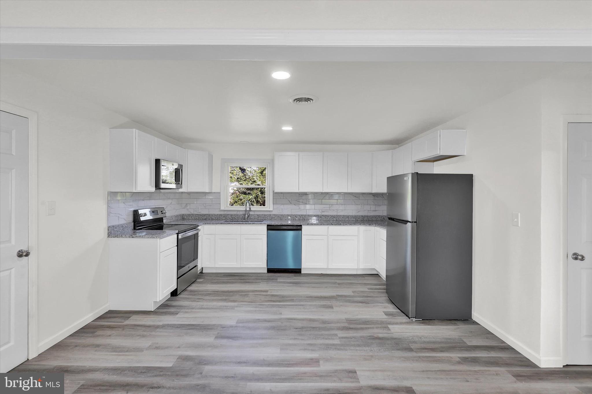 NONE, RURAL - Residential