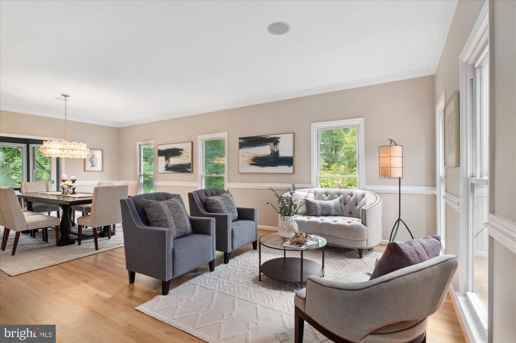 1655 HUNTING RIDGE COURT