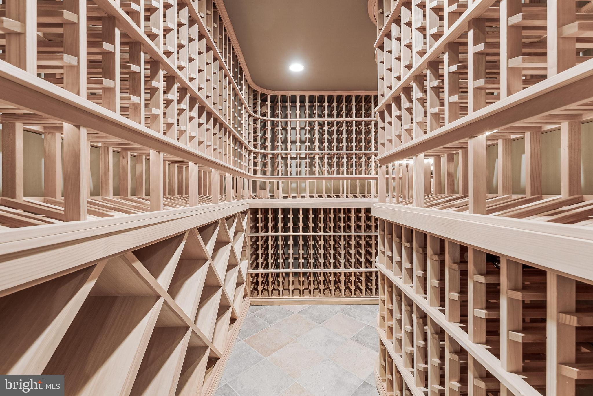 LINWAY TERRACE - Residential