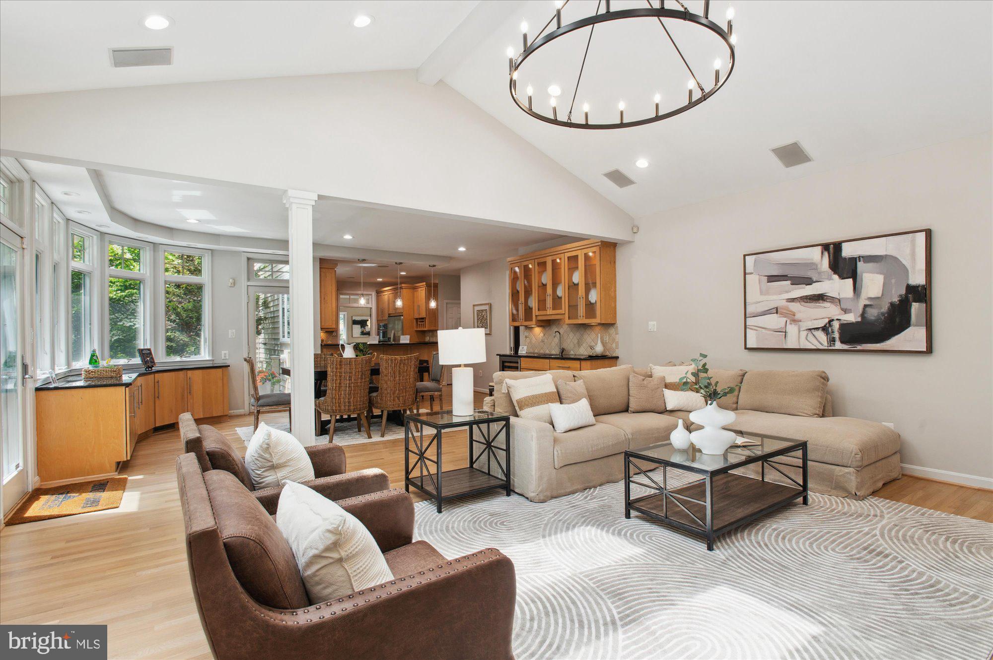 LINWAY TERRACE - Residential