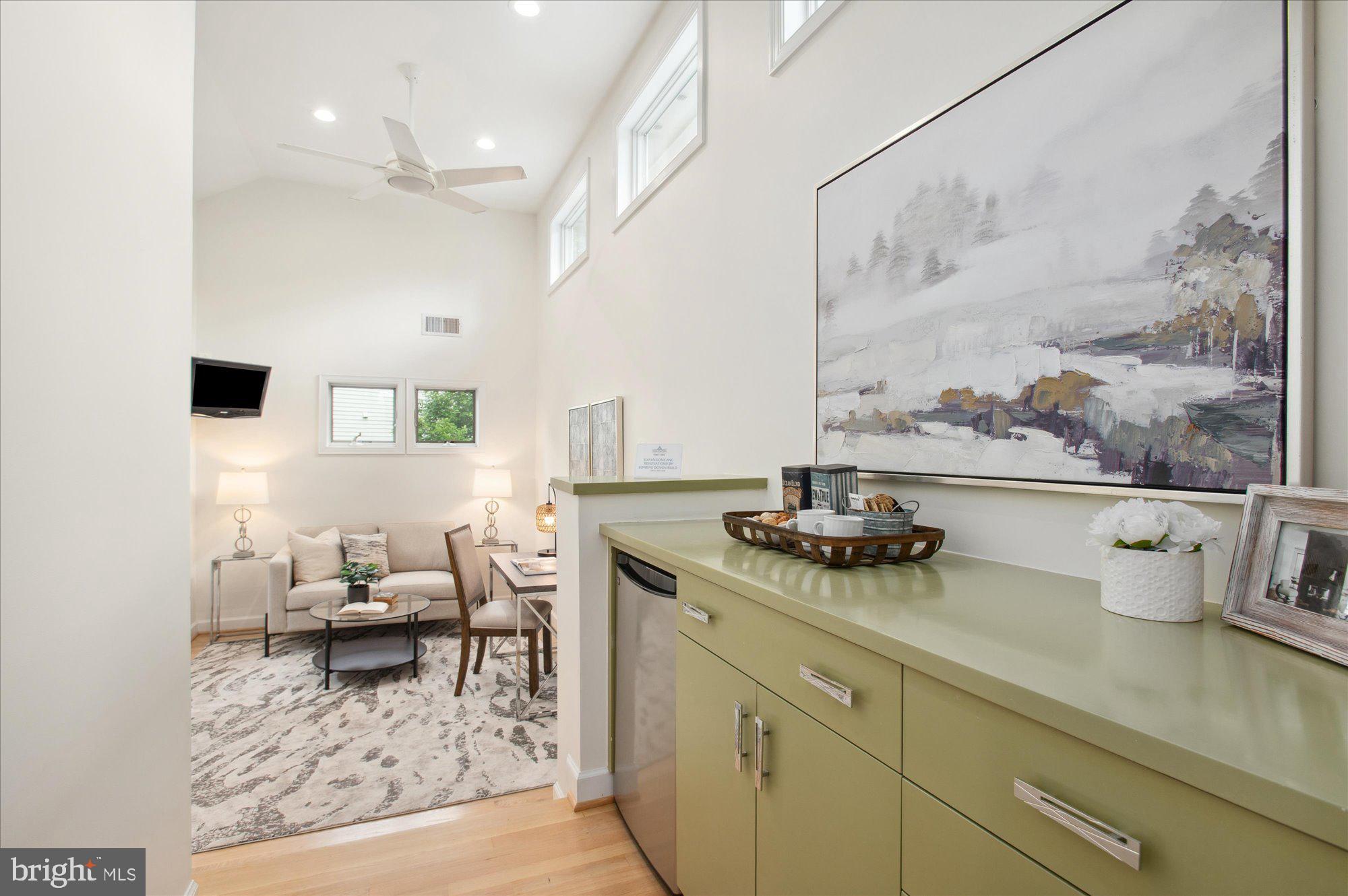 LINWAY TERRACE - Residential