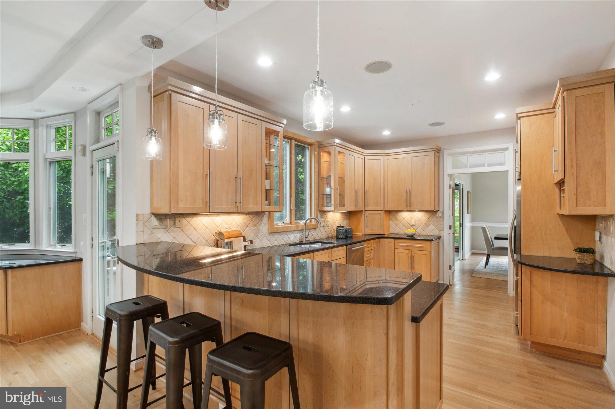 LINWAY TERRACE - Residential