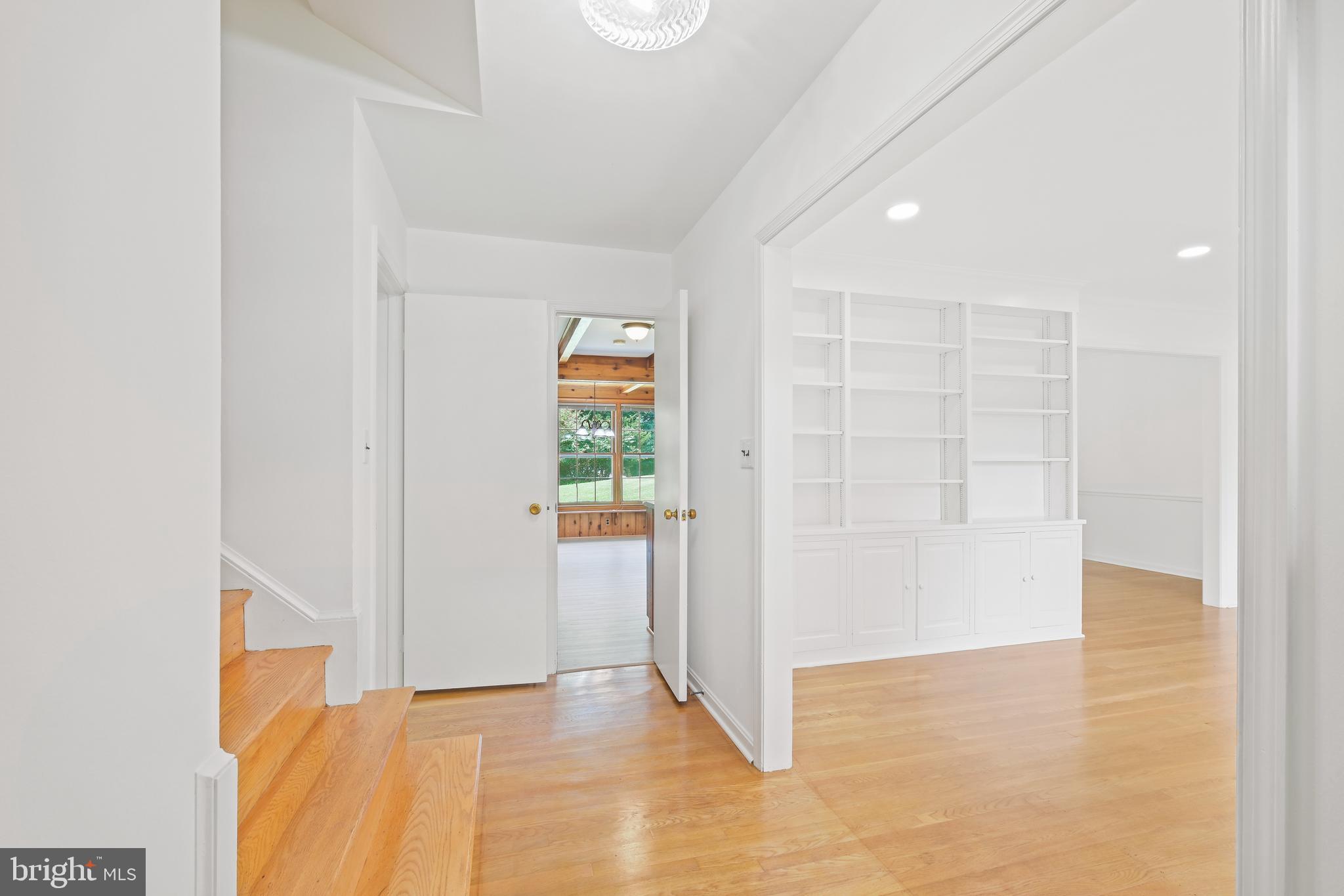 OLD FARM - Residential