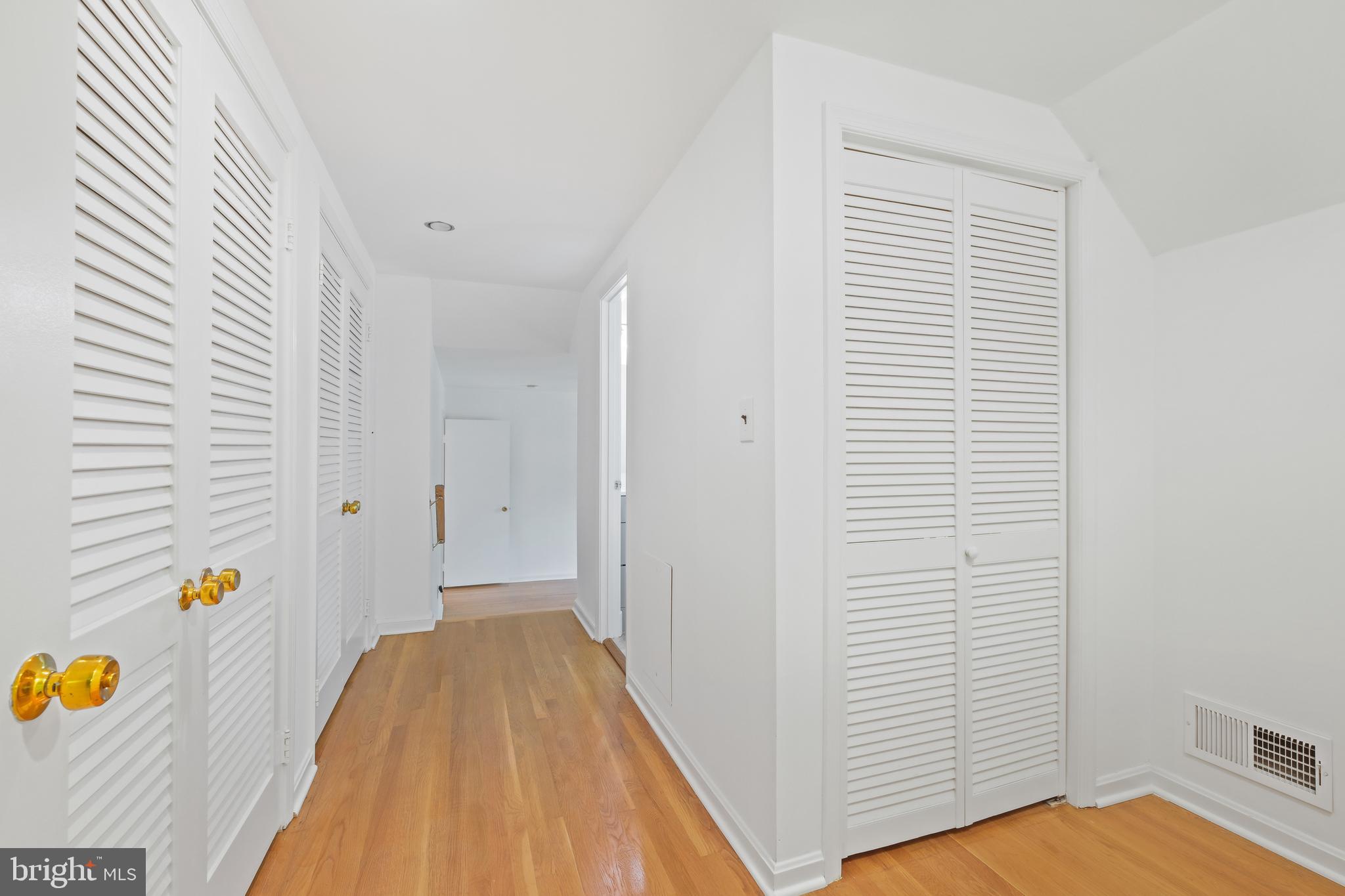 OLD FARM - Residential