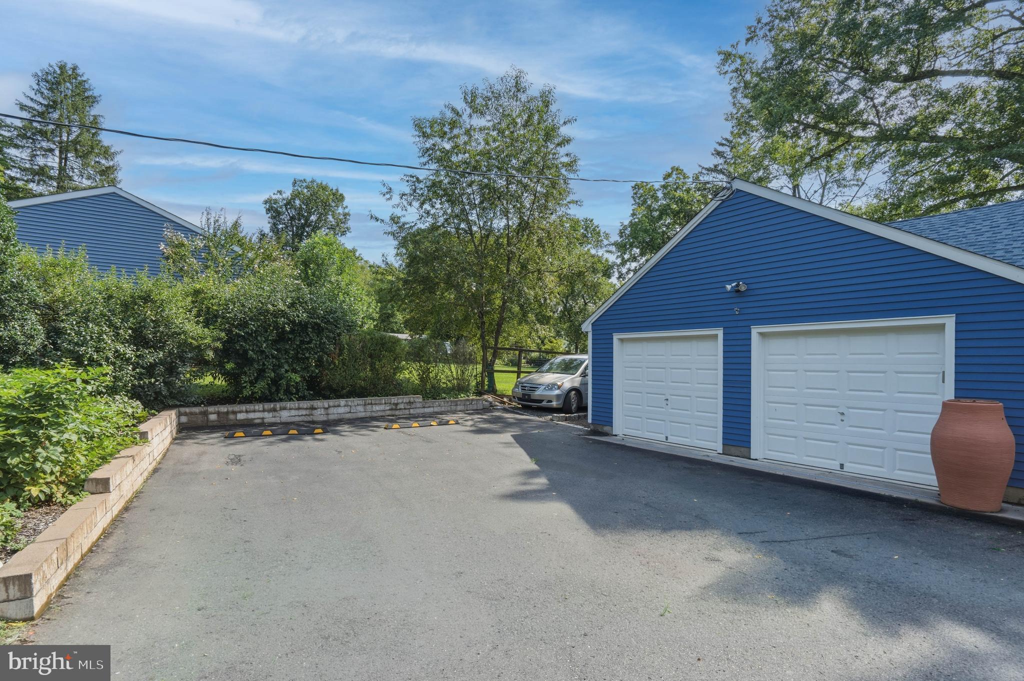35 BLUE RIDGE ROAD