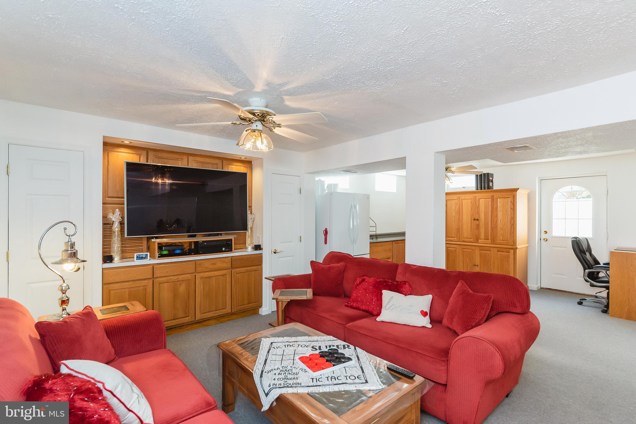 ROYAL HEIGHTS - Residential