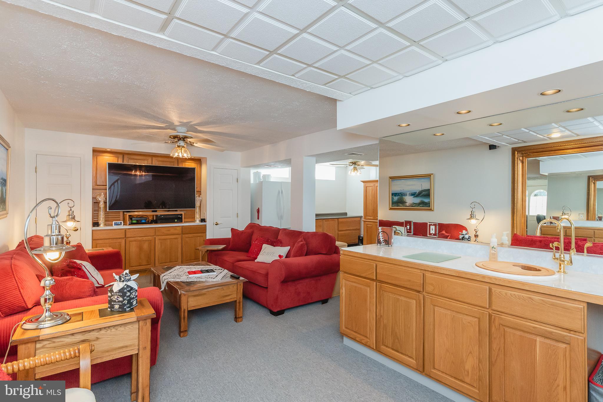 ROYAL HEIGHTS - Residential