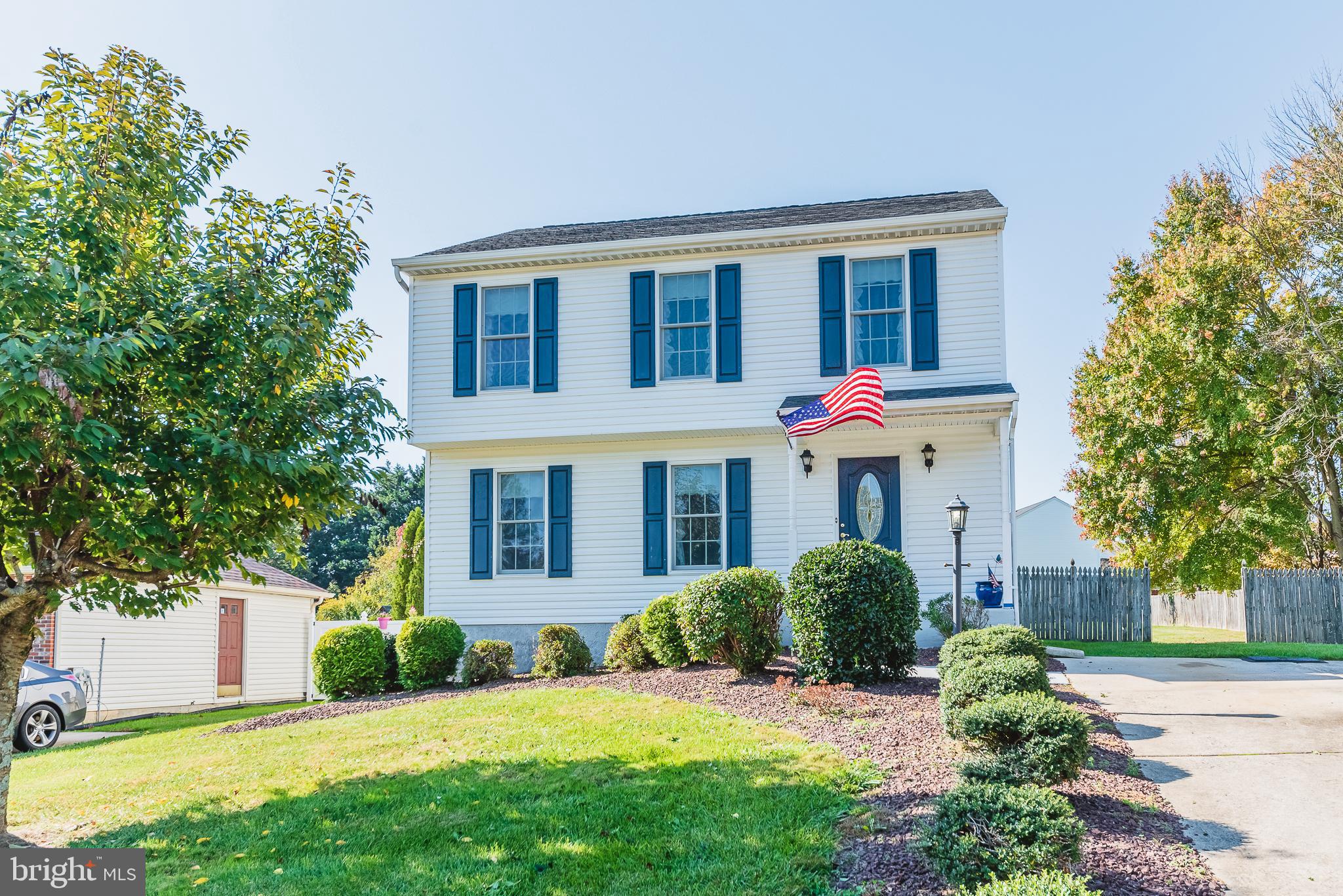 ROYAL HEIGHTS - Residential