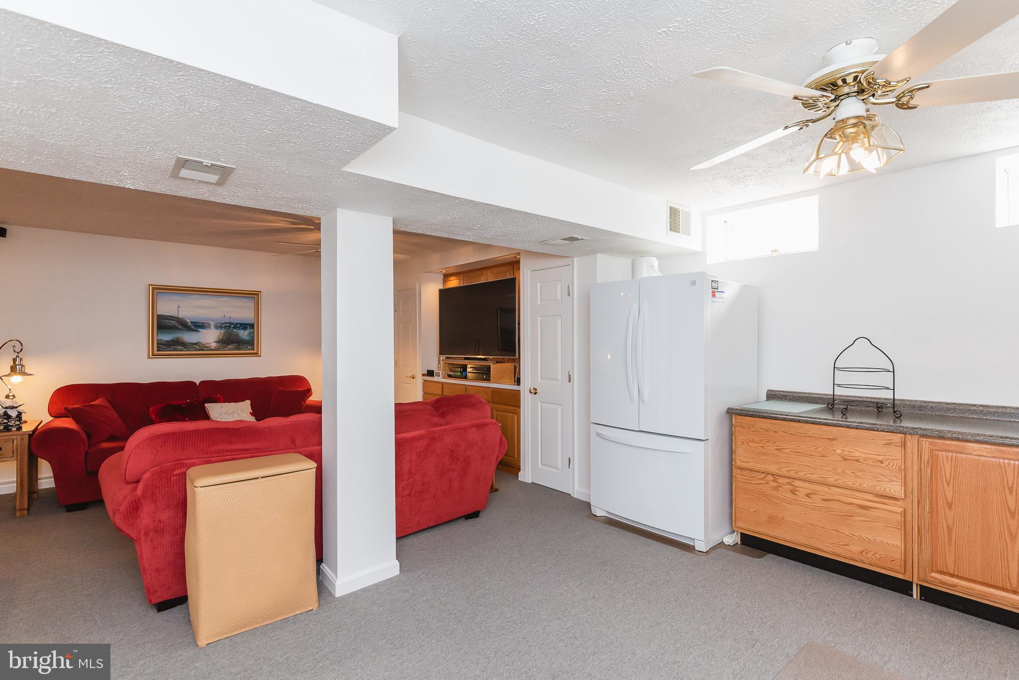 ROYAL HEIGHTS - Residential