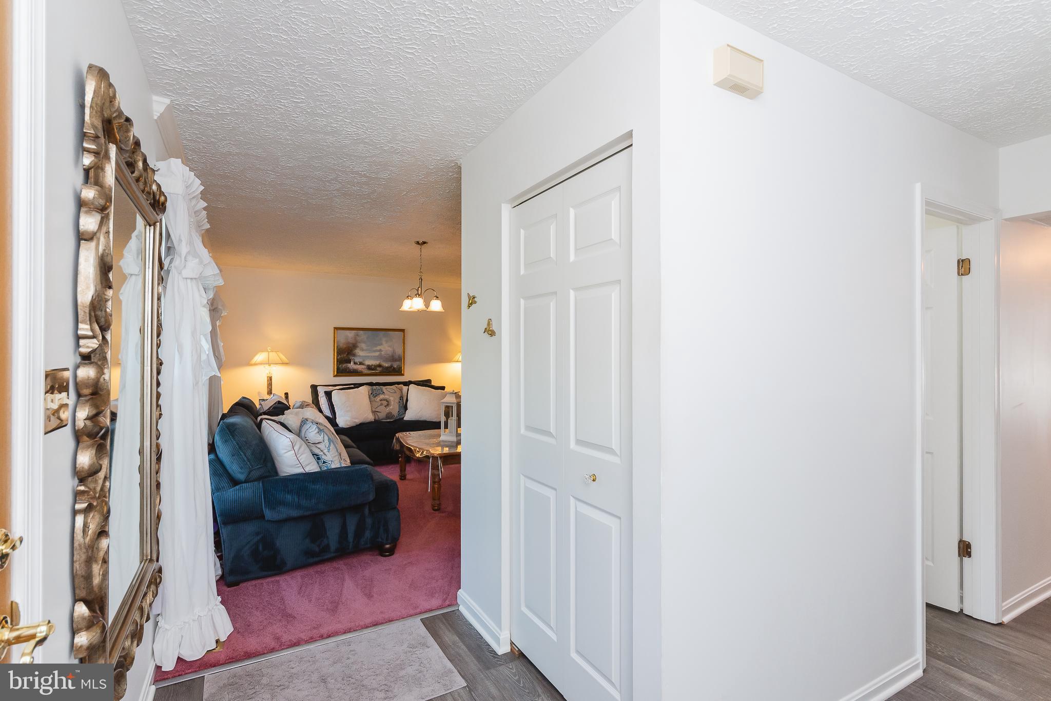 ROYAL HEIGHTS - Residential