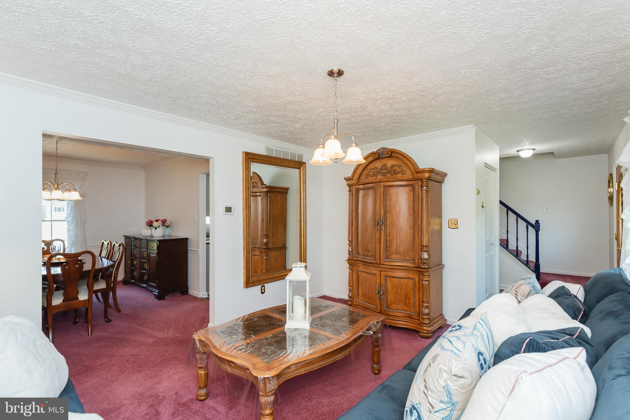 ROYAL HEIGHTS - Residential