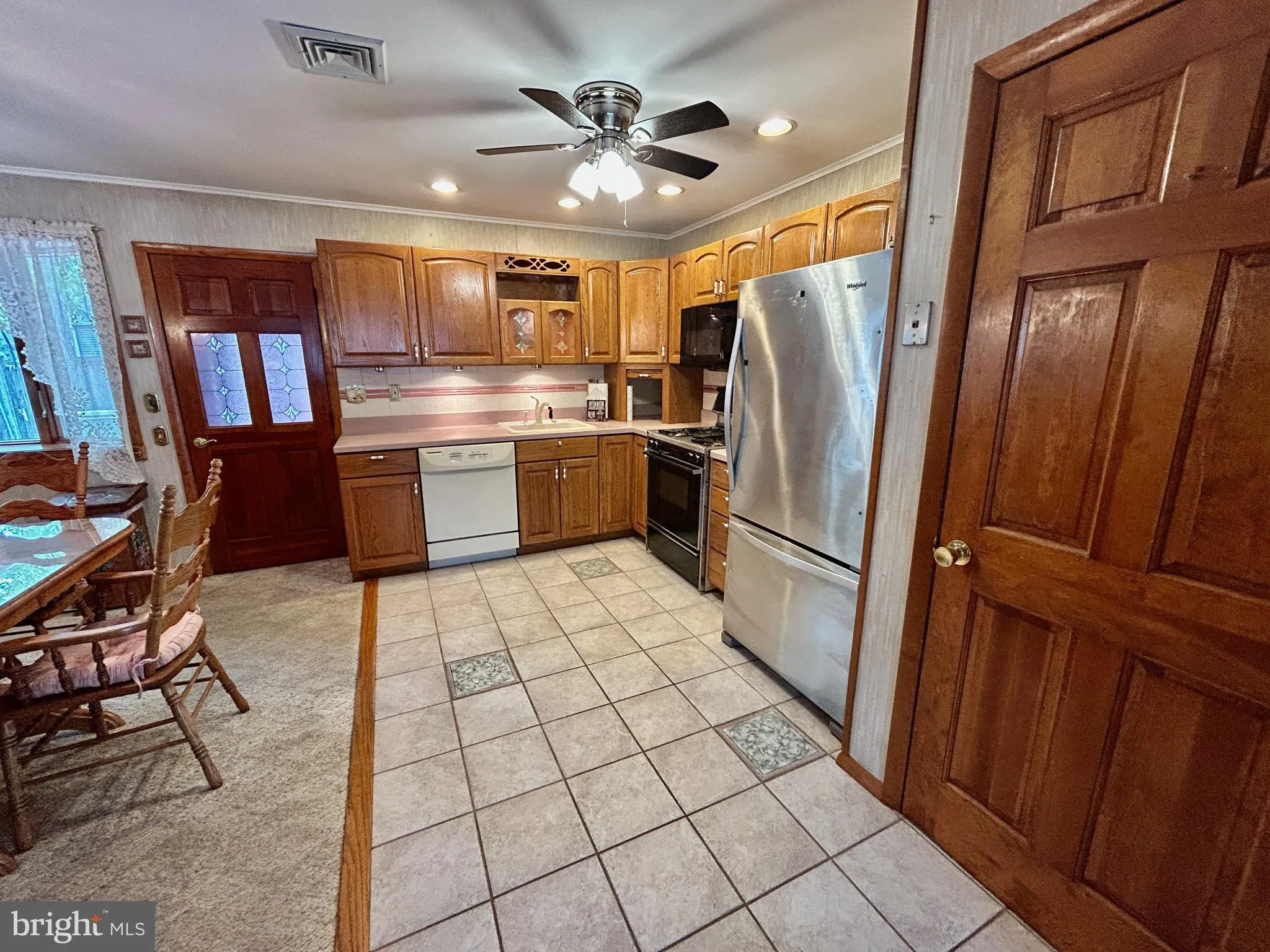 Forked River, New Jersey 08731, United States, 3 Bedrooms Bedrooms, ,2 BathroomsBathrooms,Residential,Contingent,141478