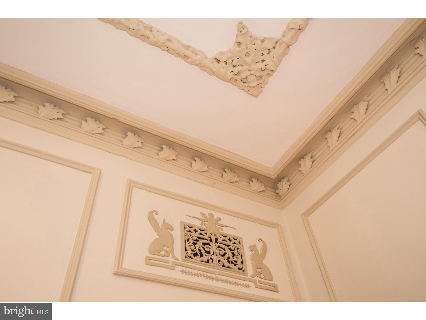 RITTENHOUSE SQUARE - Residential Income