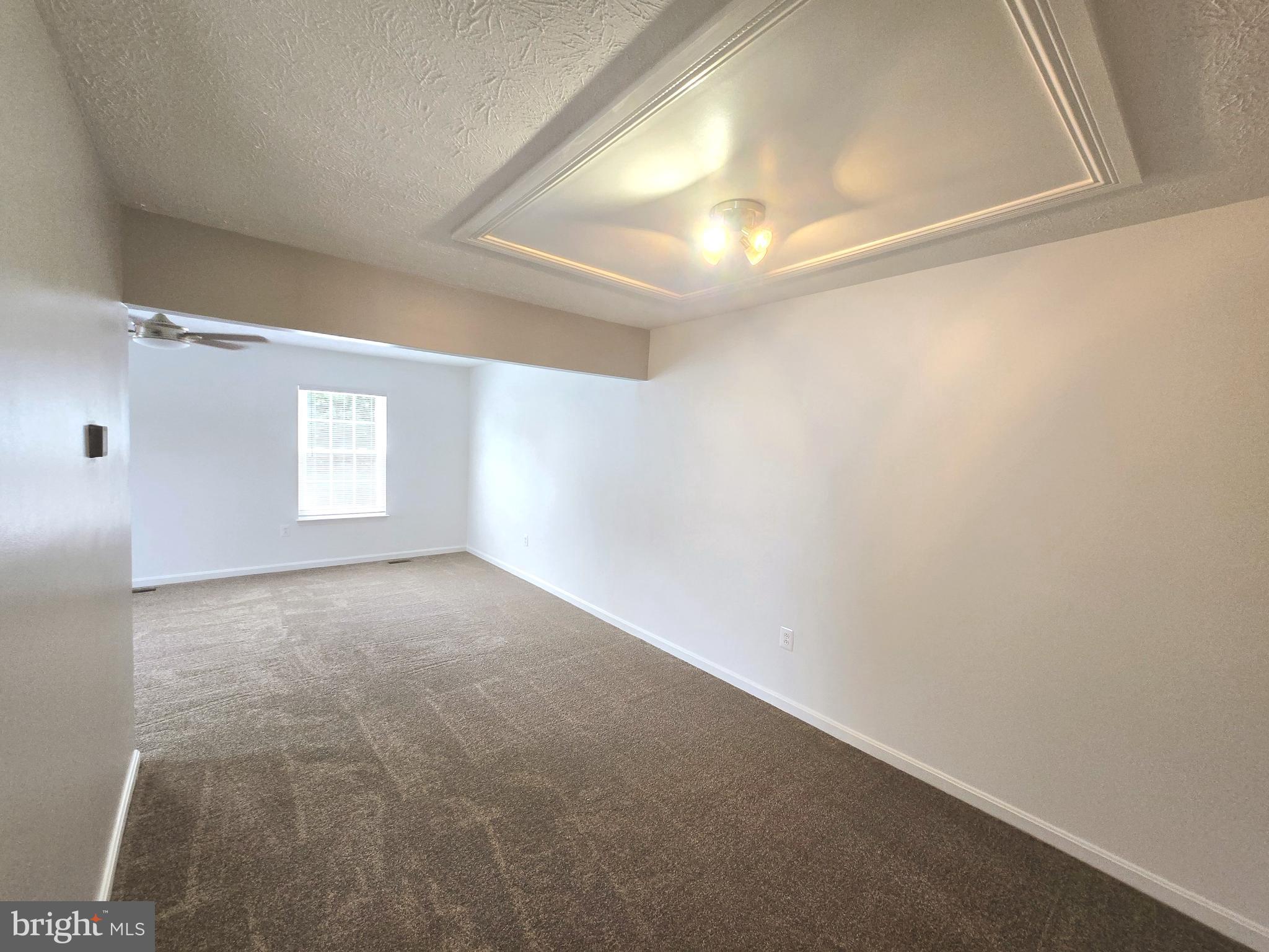 CABIN CREEKWOOD - Residential Lease