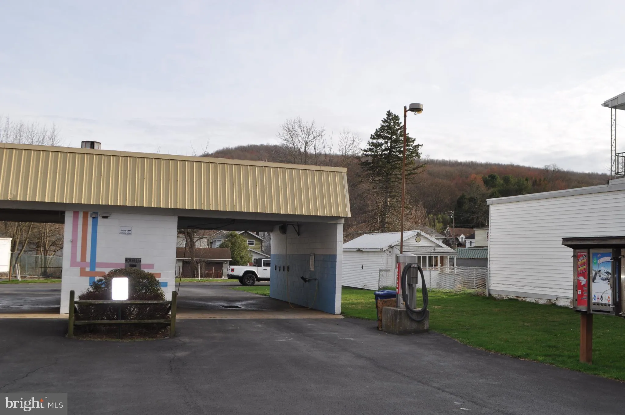 Tremont, Pennsylvania 17981, United States, ,Commercial,Pending,103517