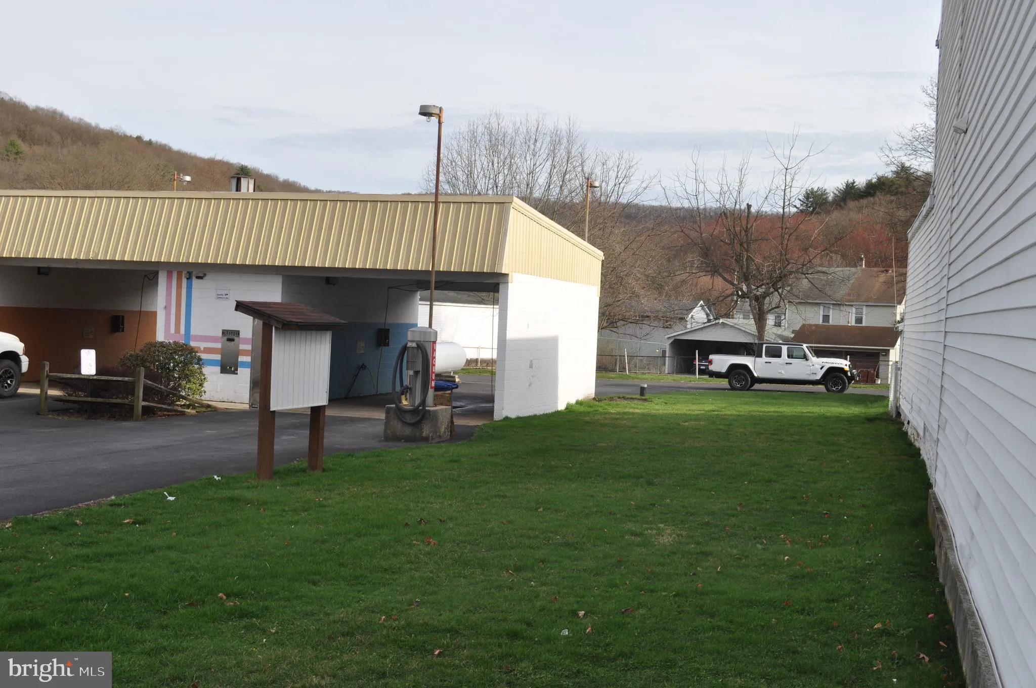 Tremont, Pennsylvania 17981, United States, ,Commercial,Pending,103517